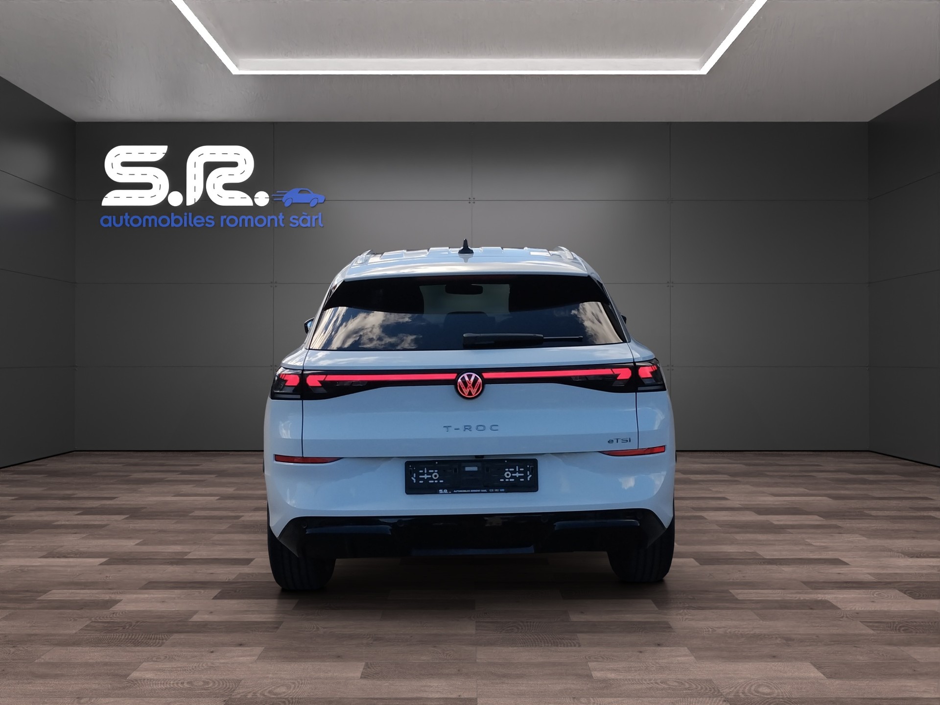 VW T-Roc 1.5 eTSI mHEV R-Line DSG-image-5