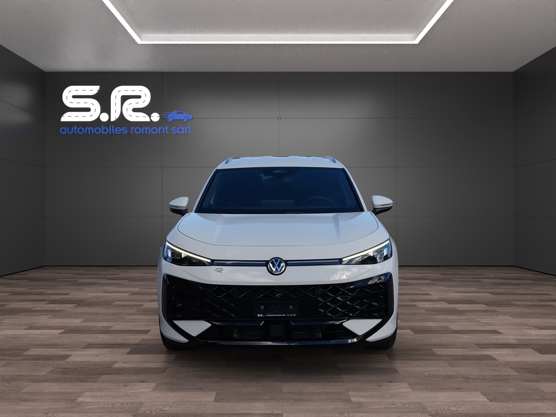 VW T-Roc 1.5 eTSI mHEV R-Line DSG-image-1