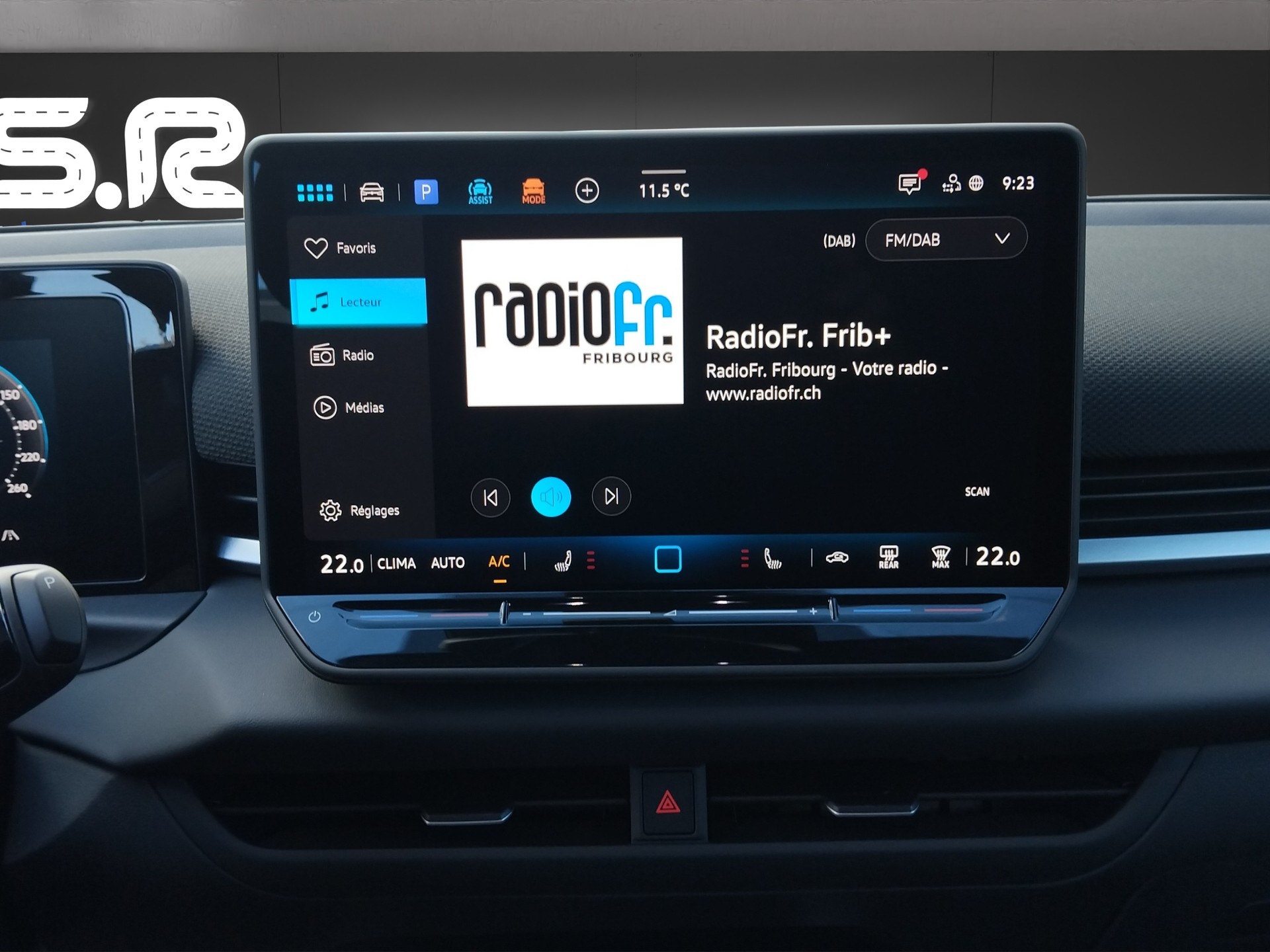 VW T-Roc 1.5 eTSI mHEV R-Line DSG-image-13