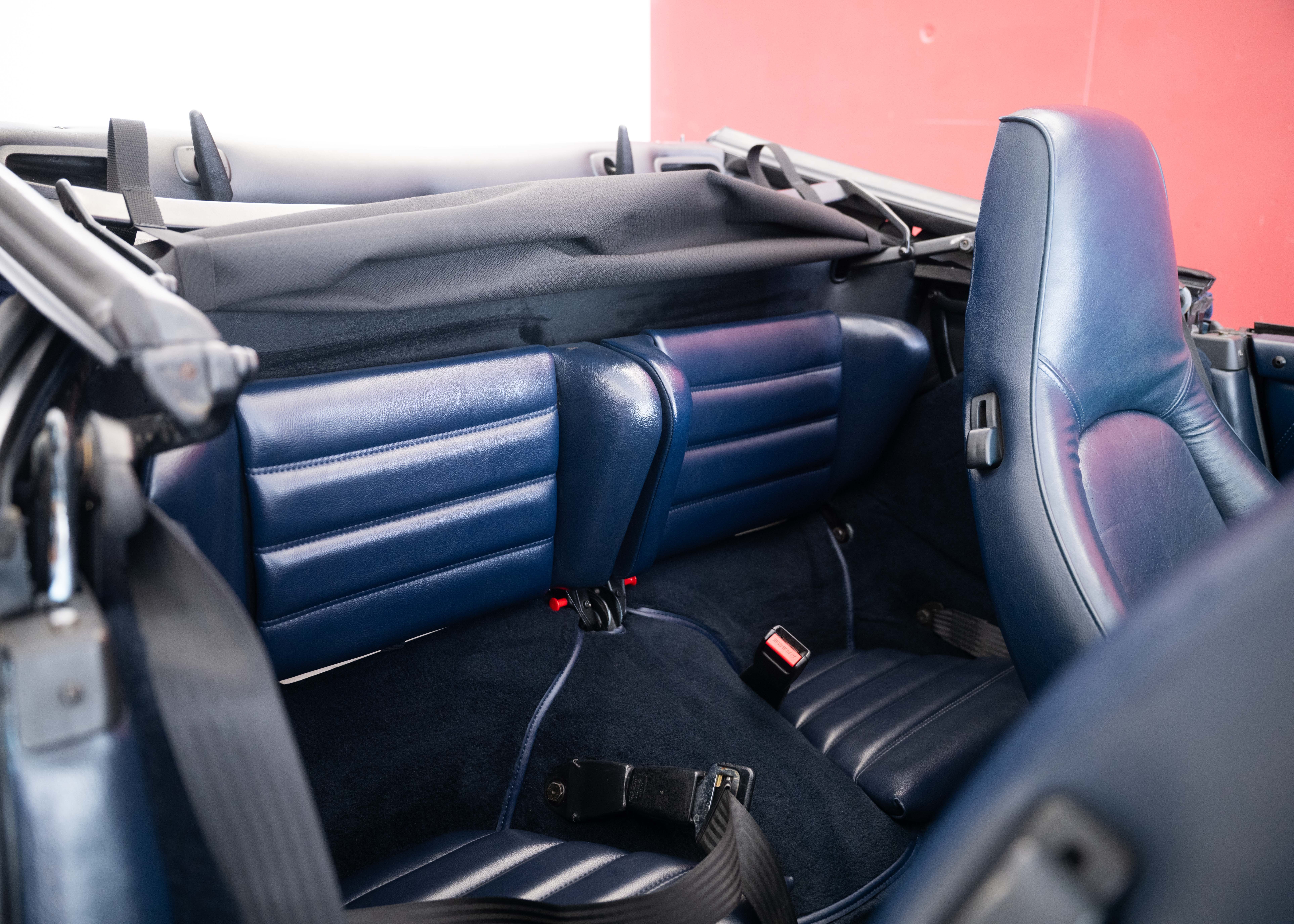 Image PORSCHE 911 911 Carrera 3.2 Cabrio Turbo Look (100% original, certified low mileage, L999 paint, restored, fully documented)