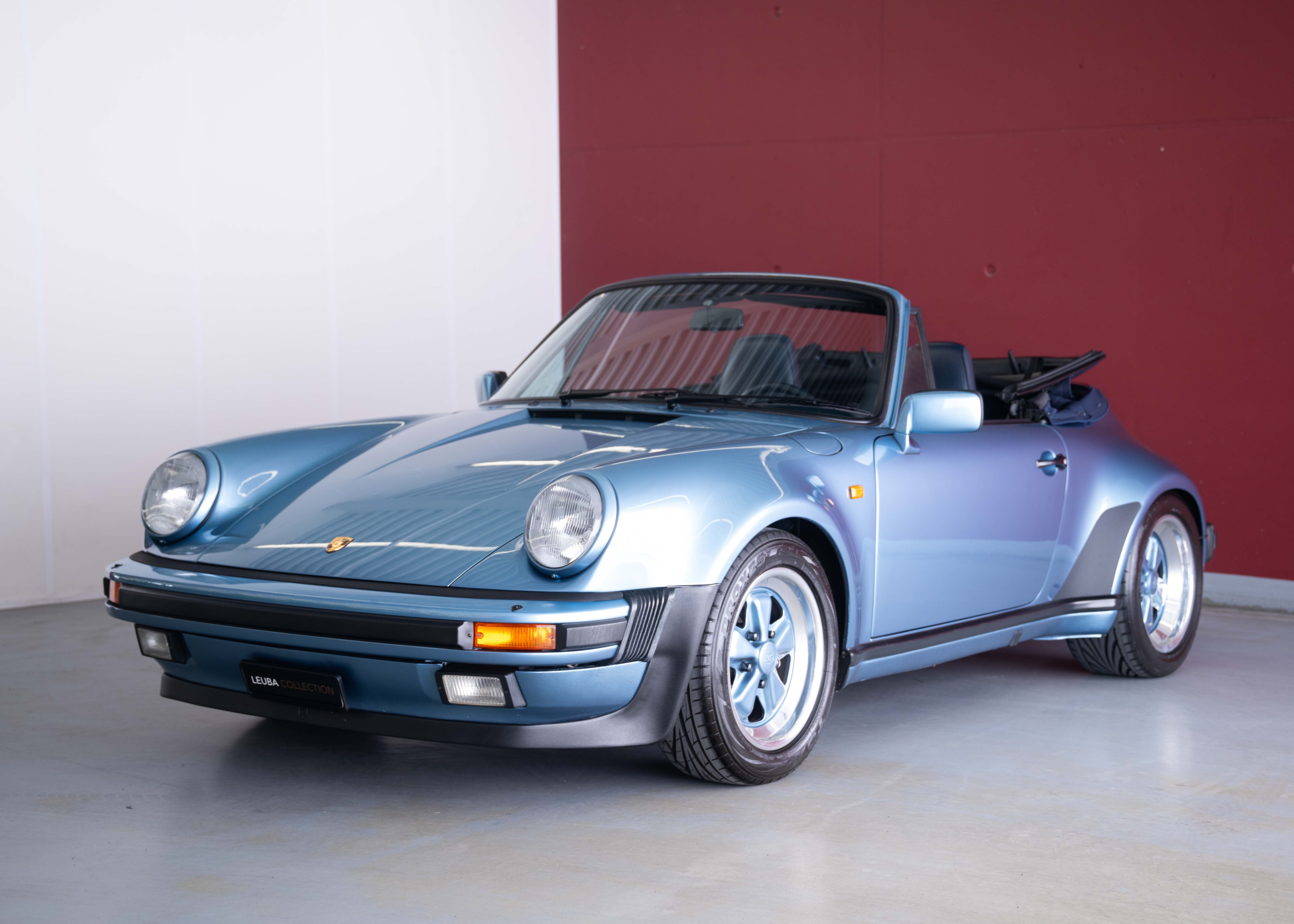 Image PORSCHE 911 911 Carrera 3.2 Cabrio Turbo Look (100% original, certified low mileage, L999 paint, restored, fully documented)