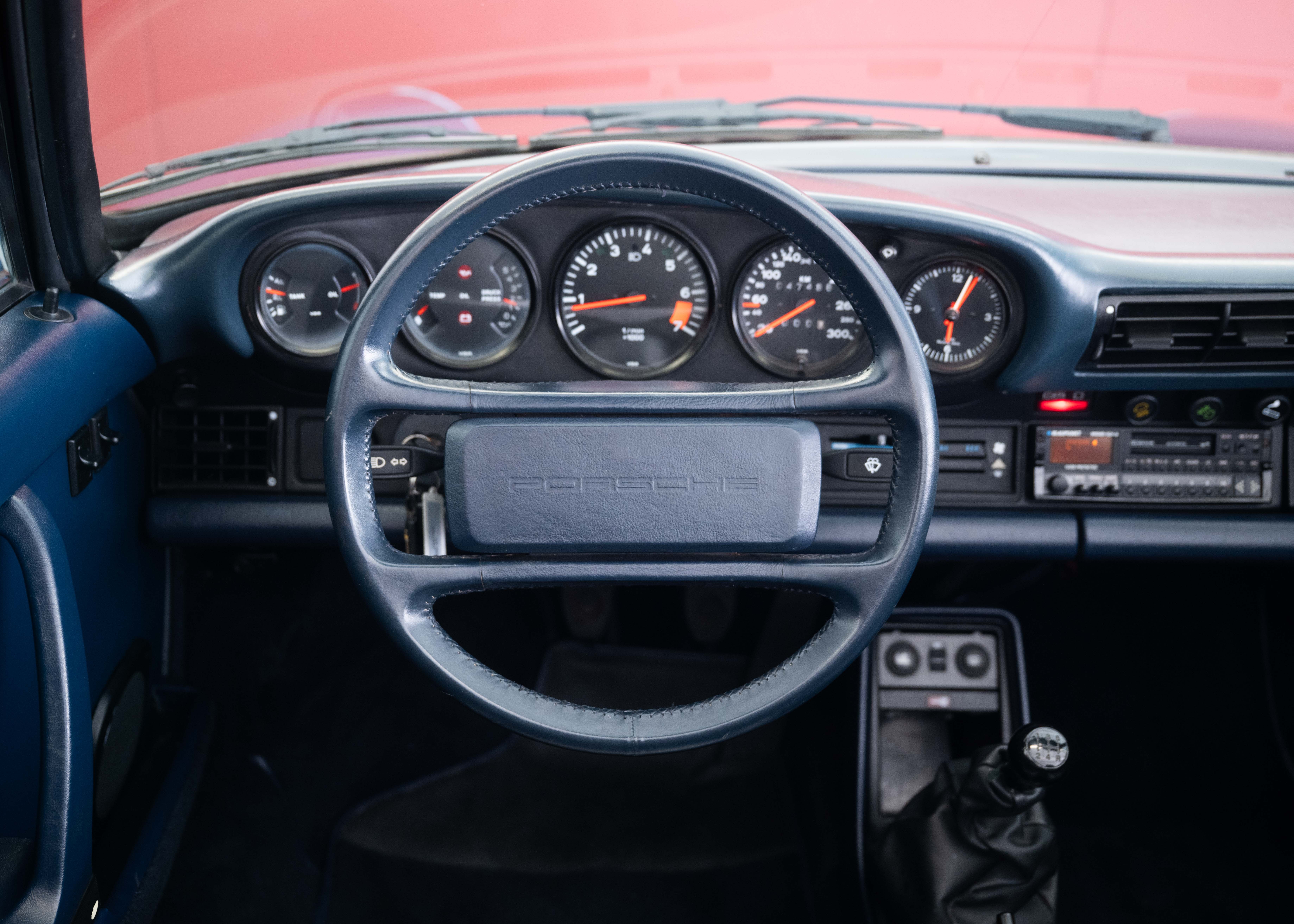 Image PORSCHE 911 911 Carrera 3.2 Cabrio Turbo Look (100% original, certified low mileage, L999 paint, restored, fully documented)