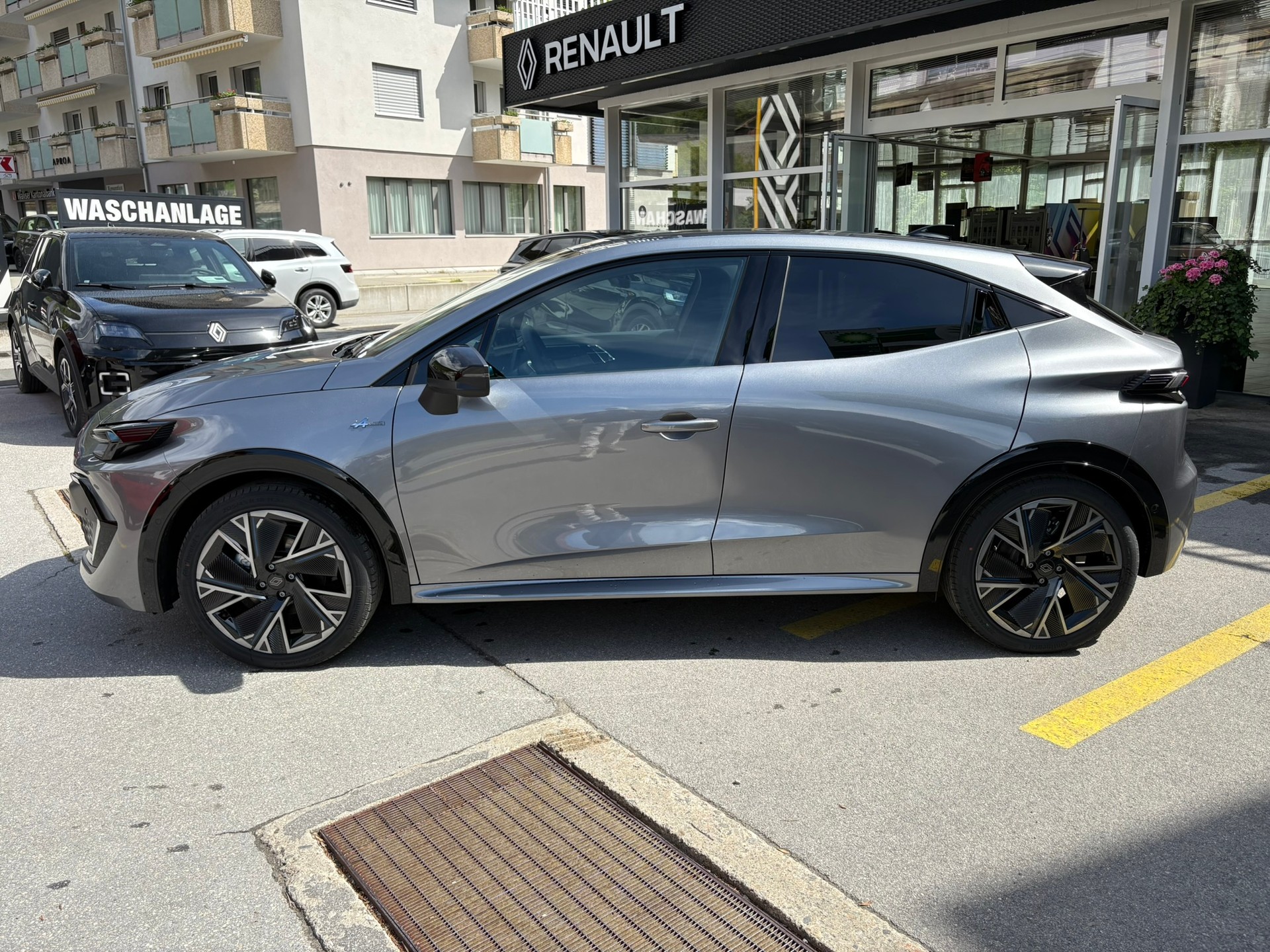 RENAULT Clio 1.8 E-Tech Esprit Alpine-image-7