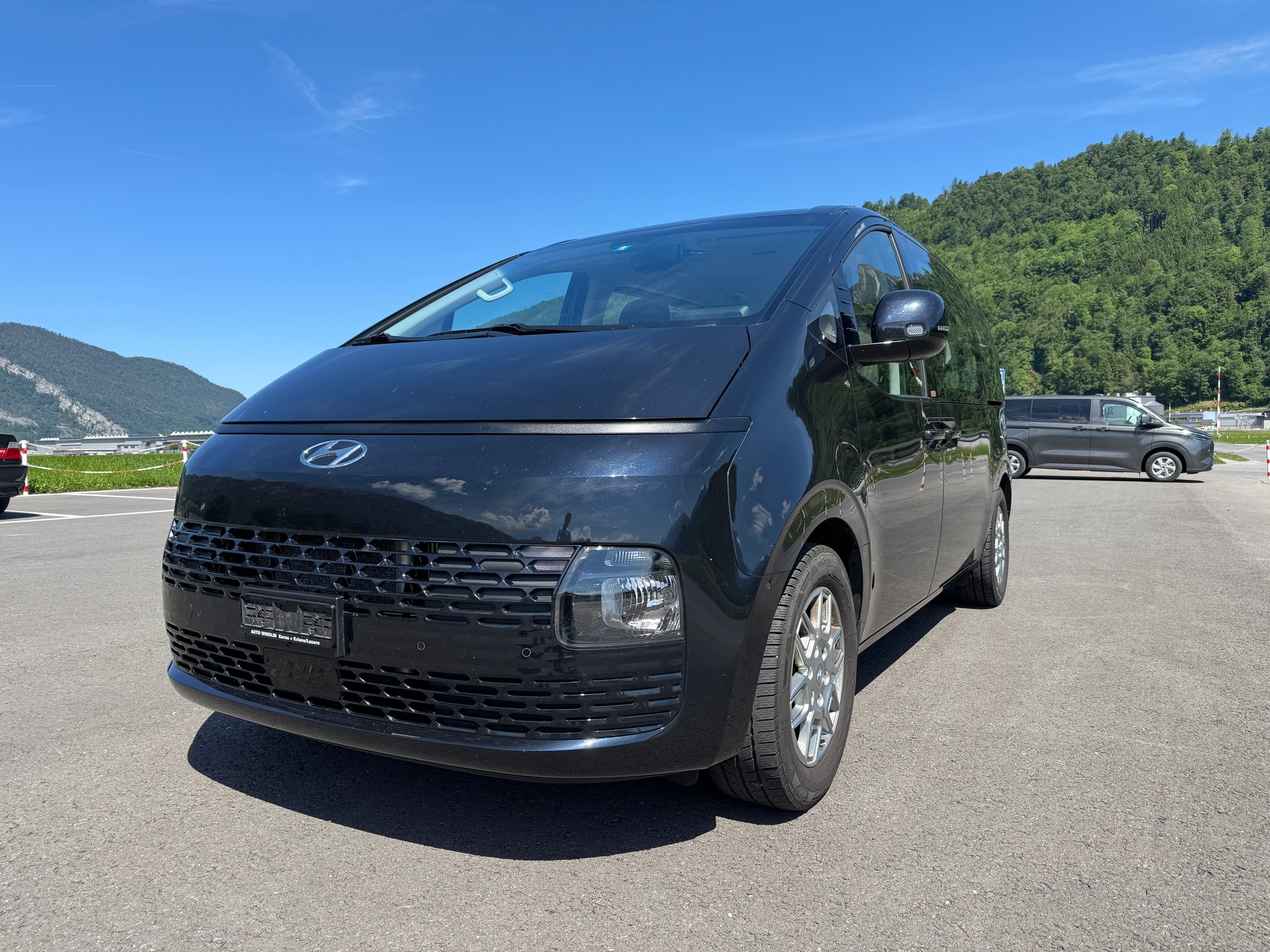 HYUNDAI 2.2 CRDI Amplia 4WD-image-5