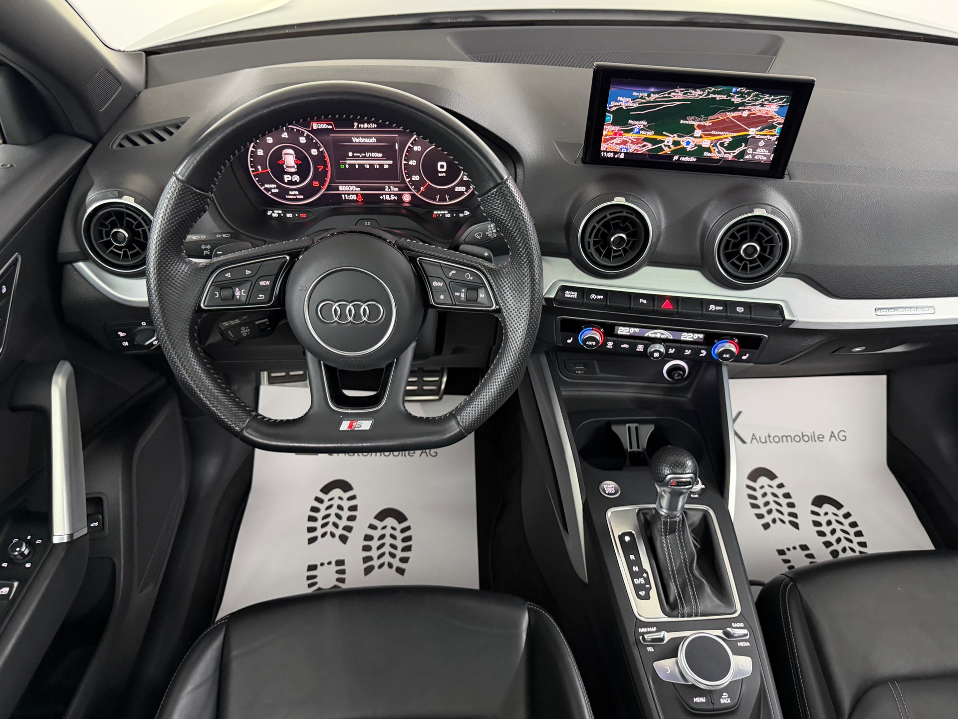 AUDI Q2 40 TFSI Sport Attraction 190PS S-Line Quantum Gray quattro S-tronic-image-11