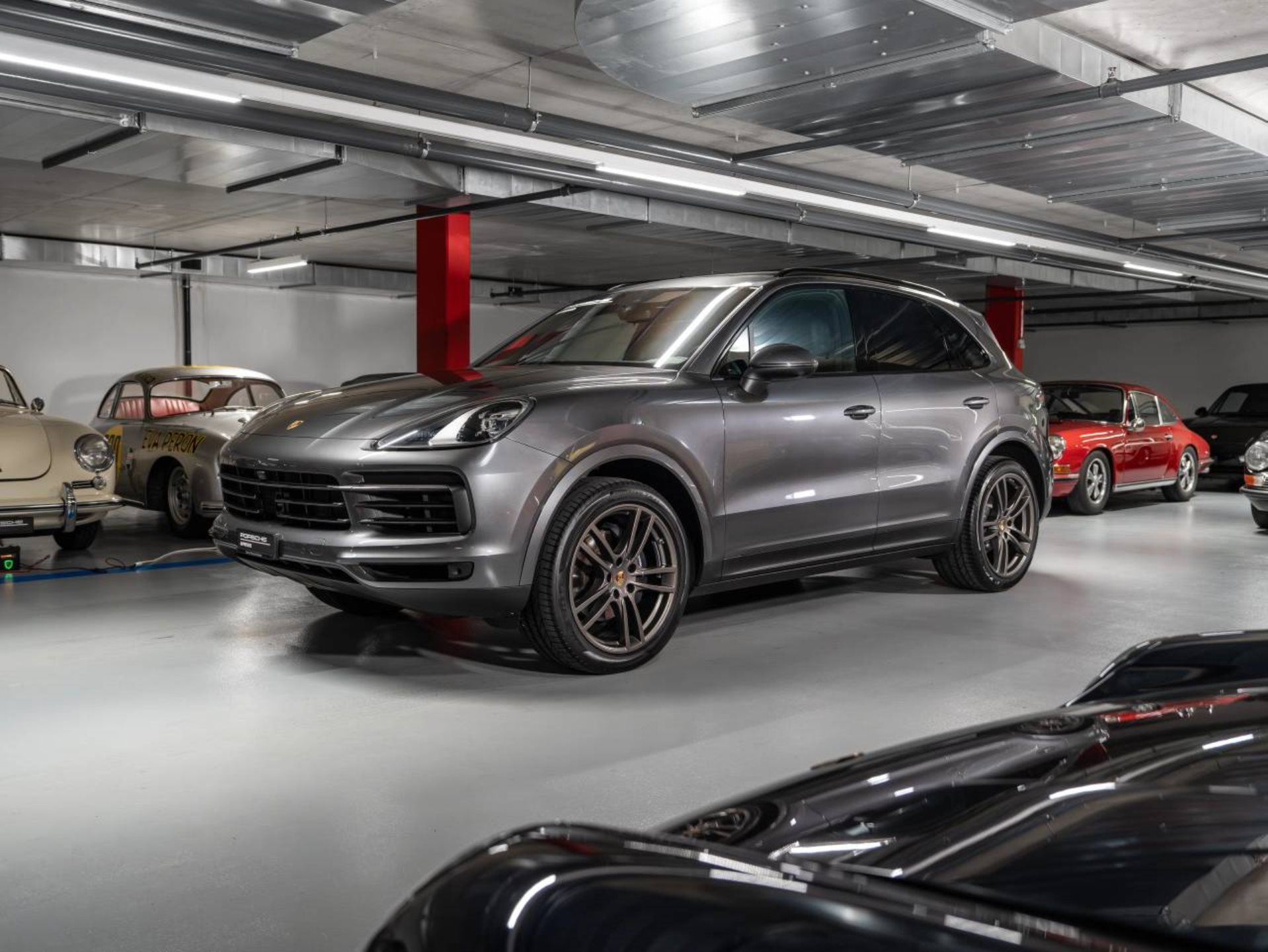 PORSCHE Cayenne (MY22)