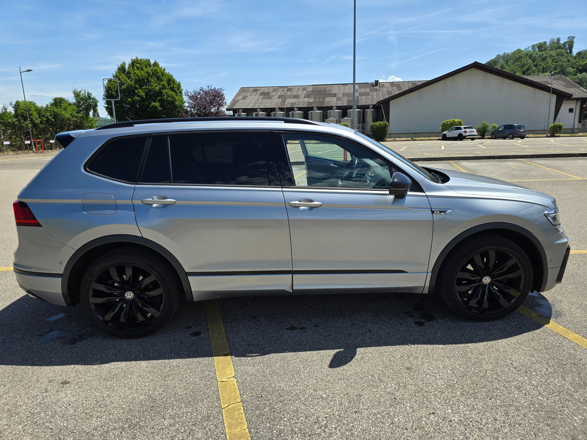 VW 2.0 TDI SCR R-Line DSG-image-2