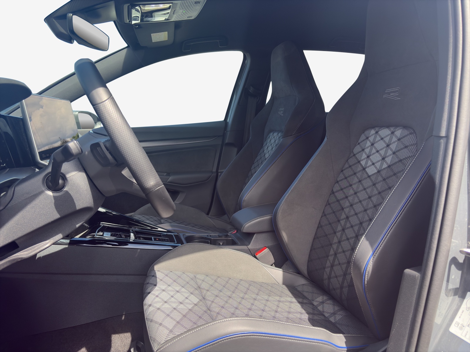 VW Golf 2.0 TSI R-Line DSG 4 Motion-image-7