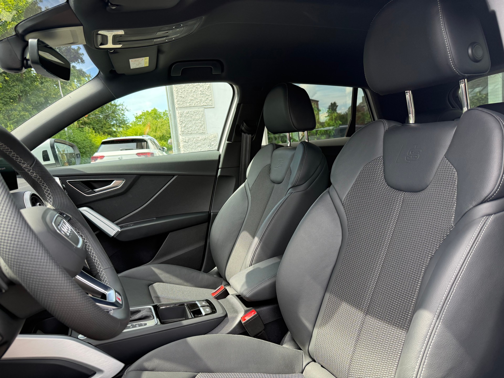 AUDI Q2 40 TFSI advanced Attraction quattro S-tronic-image-5