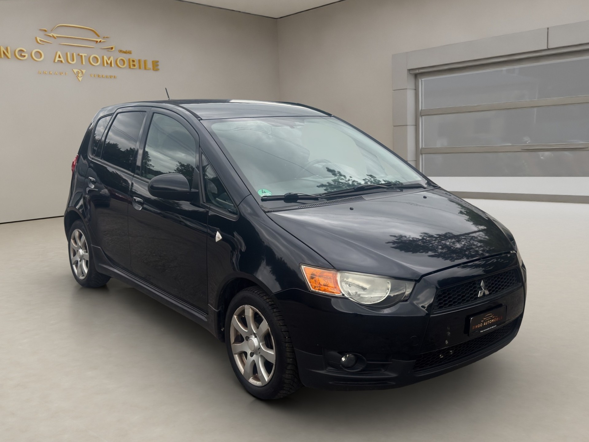 MITSUBISHI Colt 1.3 16V Inform