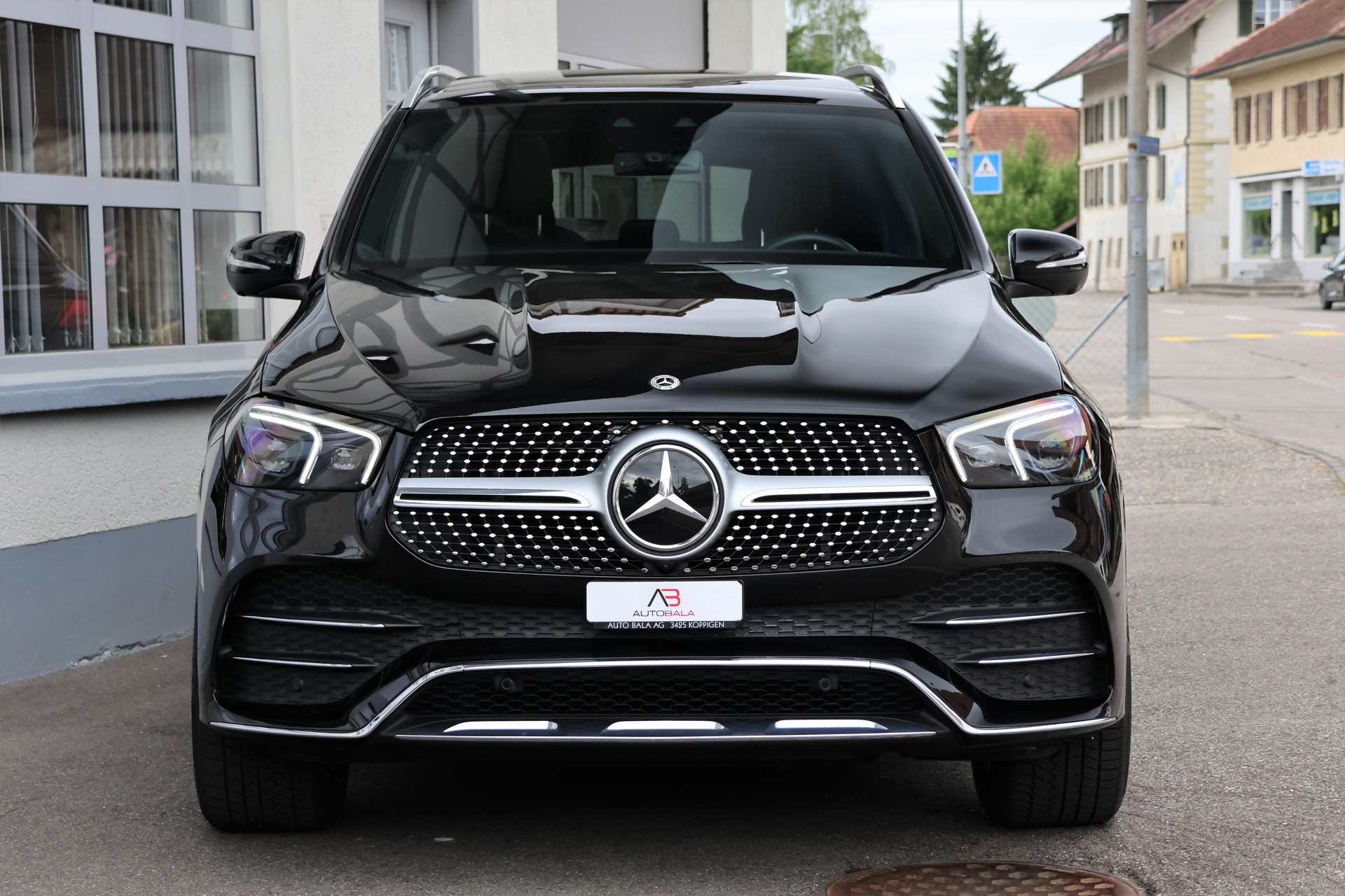 MERCEDES-BENZ GLE 350 de 4Matic AMG Line 9G-Tronic (CH)-image-1
