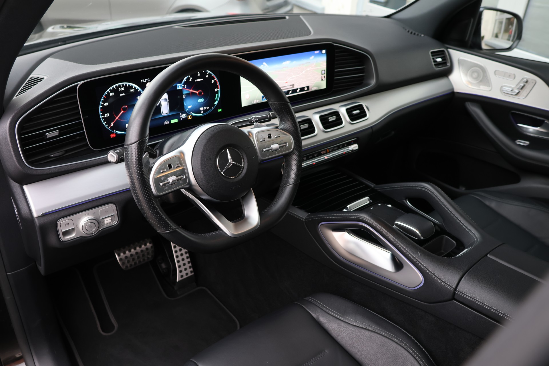 MERCEDES-BENZ GLE 350 de 4Matic AMG Line 9G-Tronic (CH)-image-9