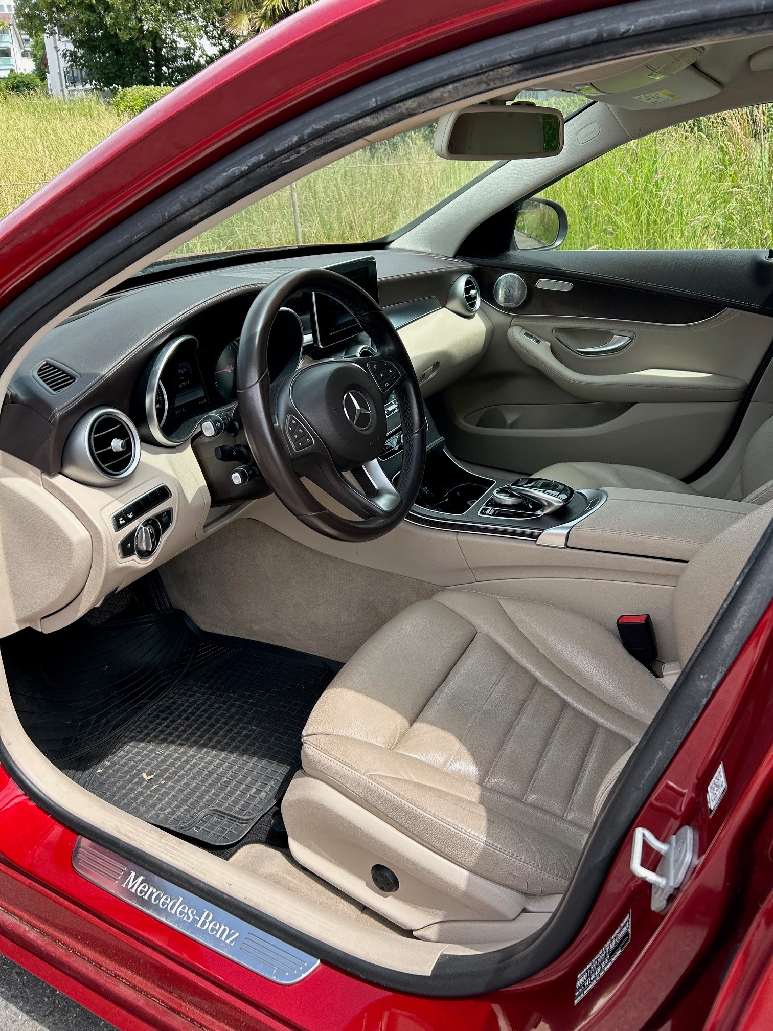 MERCEDES-BENZ C 250 d 4matic-image-5