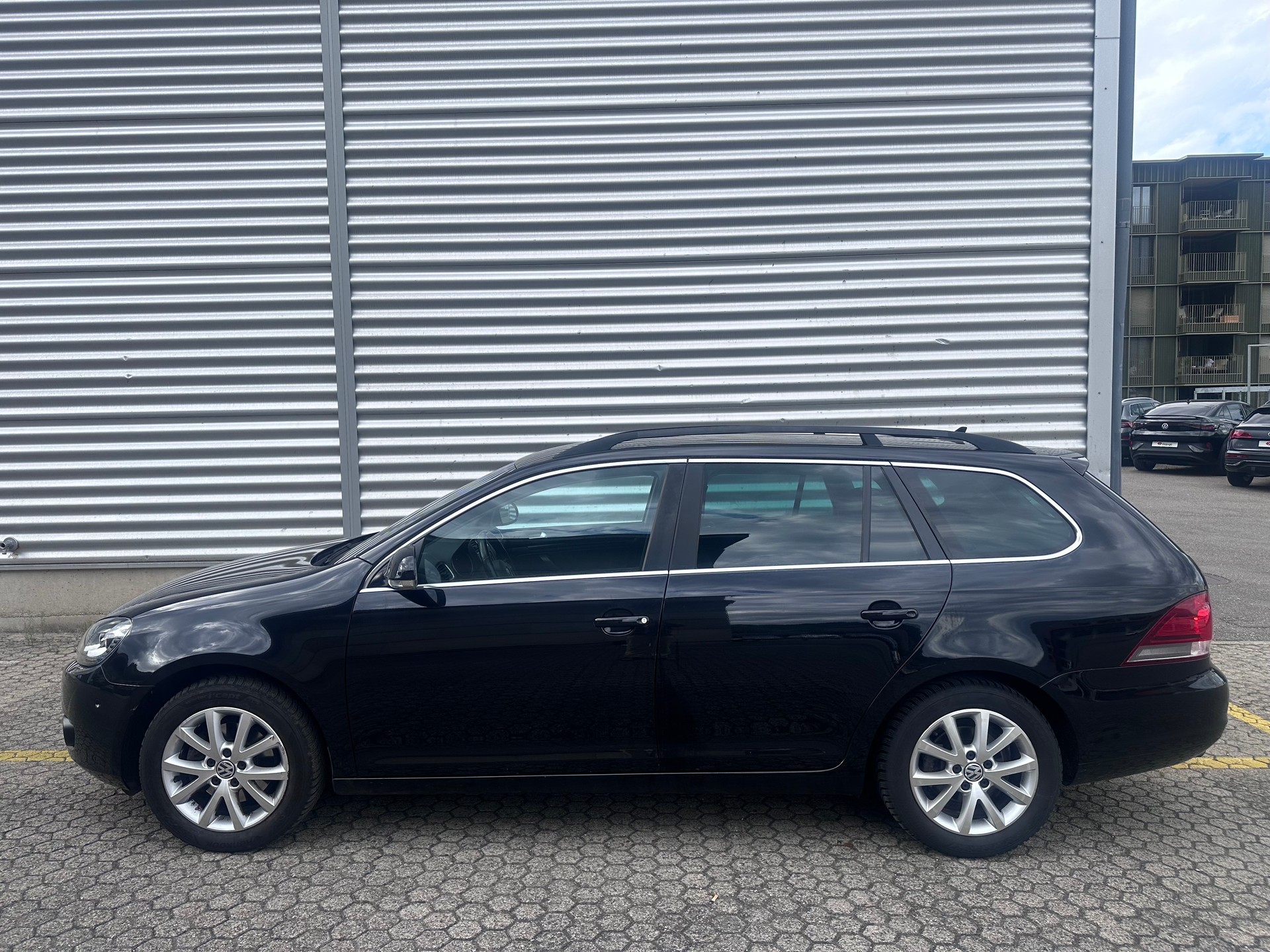 VW Golf Variant 1.4 TSI Team DSG *Automat*-image-3