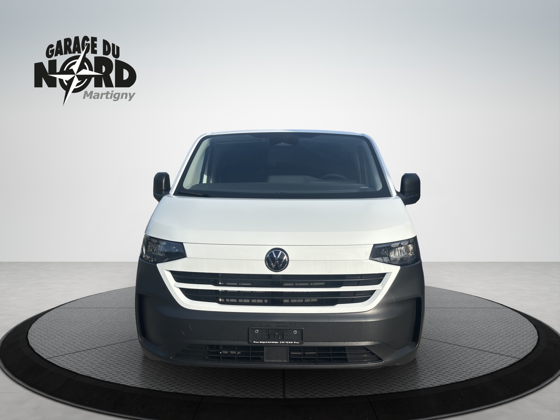 VW Transporter 4 Motion-image-1