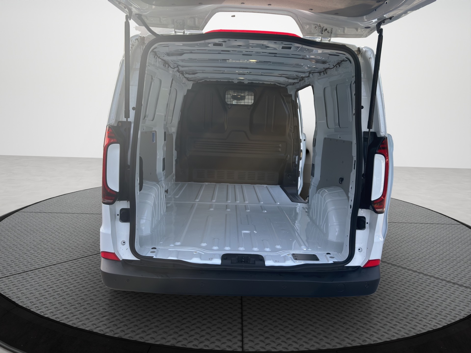 VW Transporter 4 Motion-image-13
