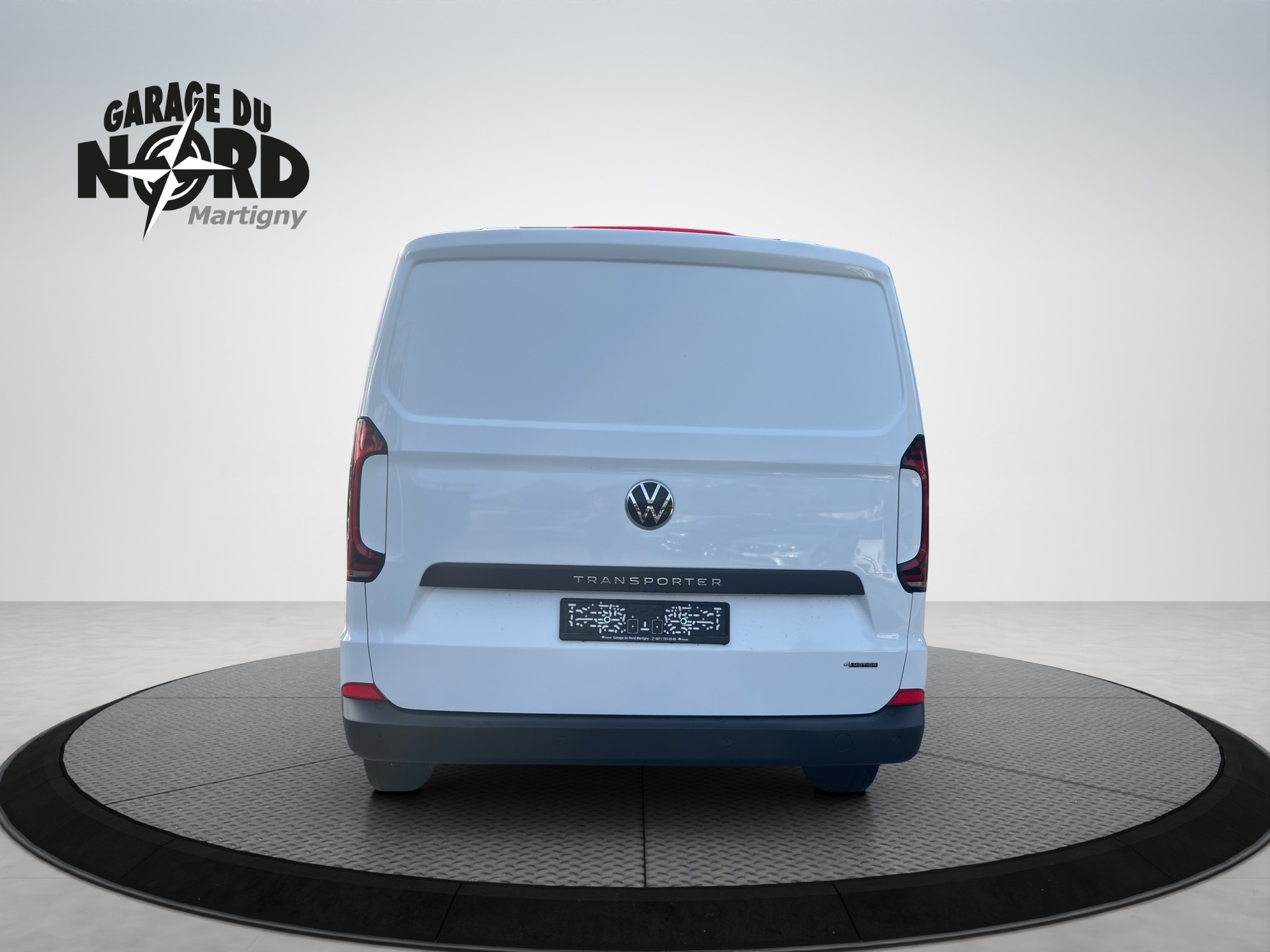 VW Transporter 4 Motion-image-4