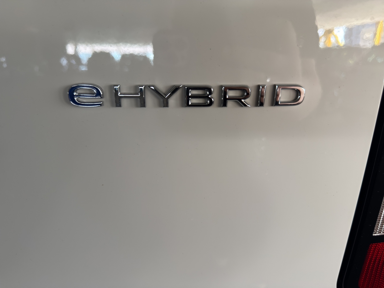 VW Caddy Cargo 1.5 TSI Plug in Hybrid DSG-image-7