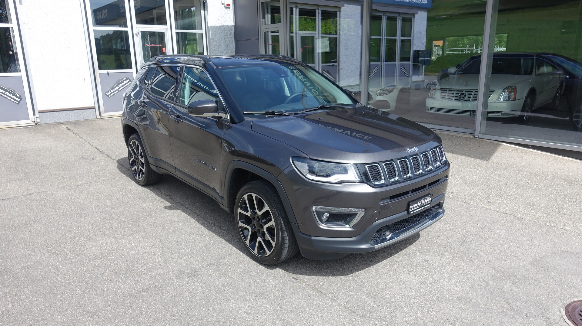 JEEP Compass 1.4 Turbo Limited AWD 9ATX-image-1