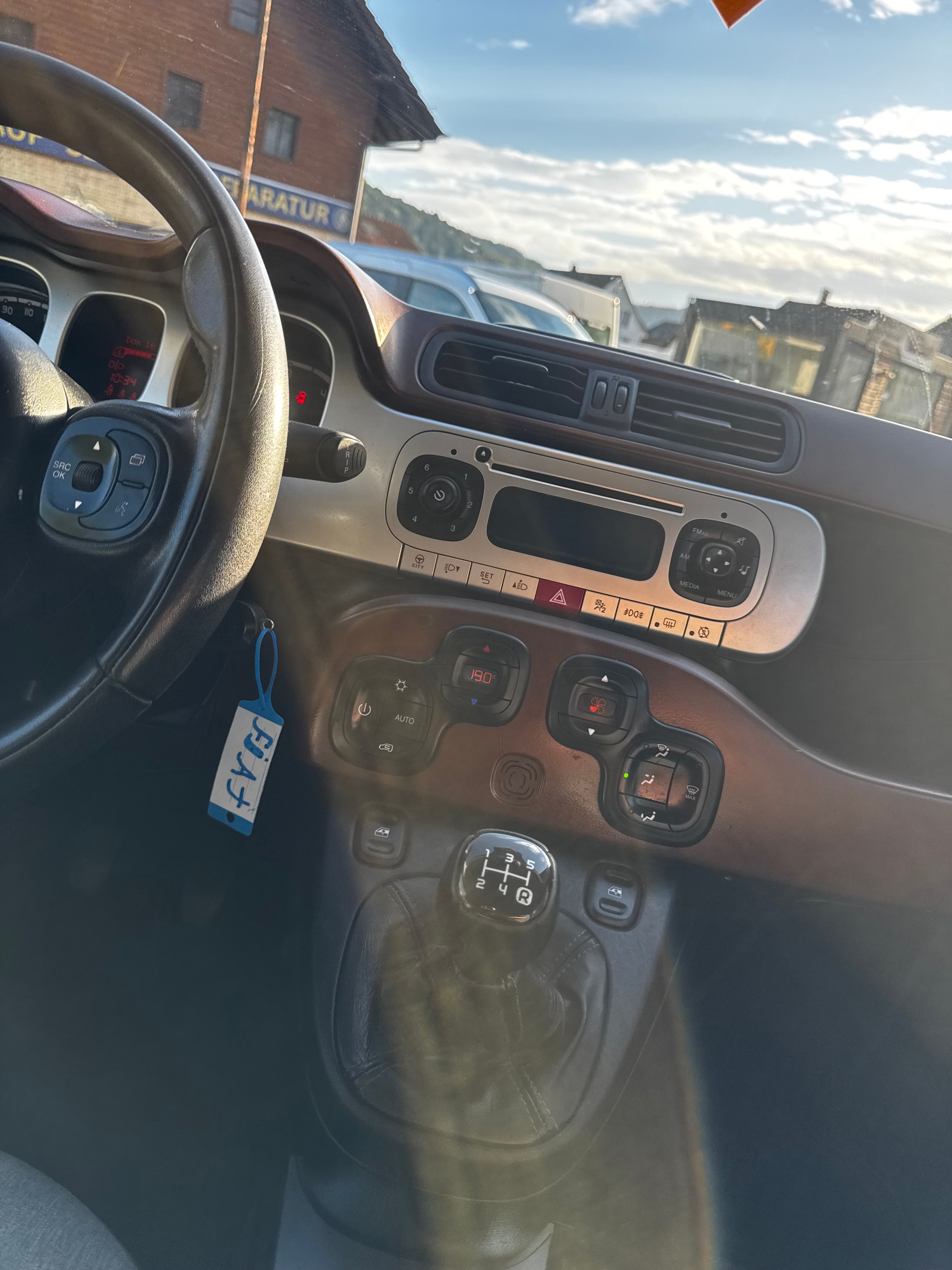 FIAT Panda 1.3 MJ Cross 4x4-image-14