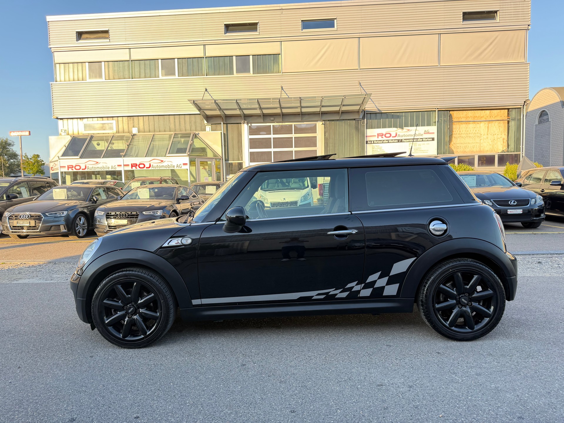 MINI Cooper S-image-0