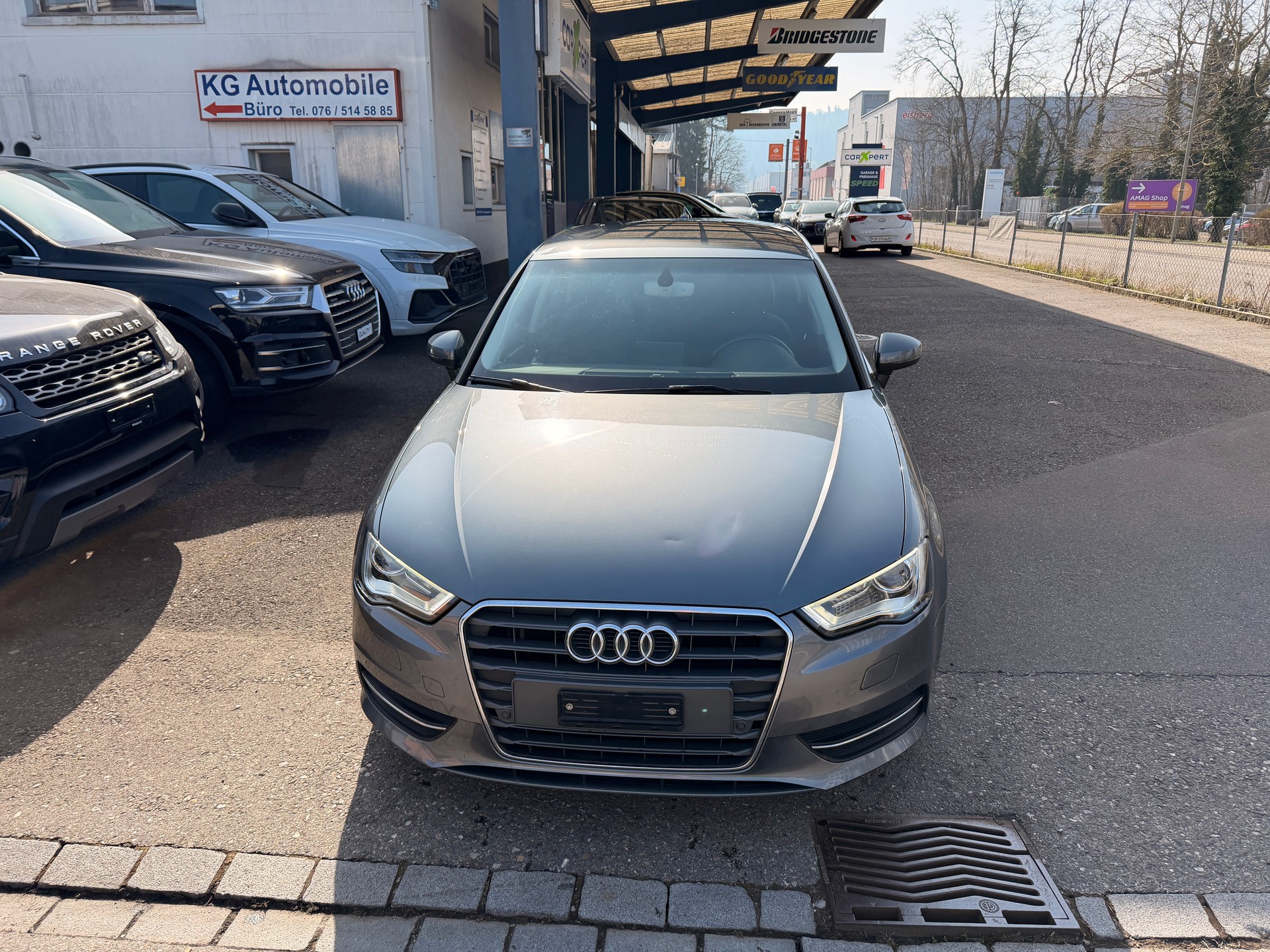 AUDI A3 Sportback 1.6 TDI Attraction-image-1