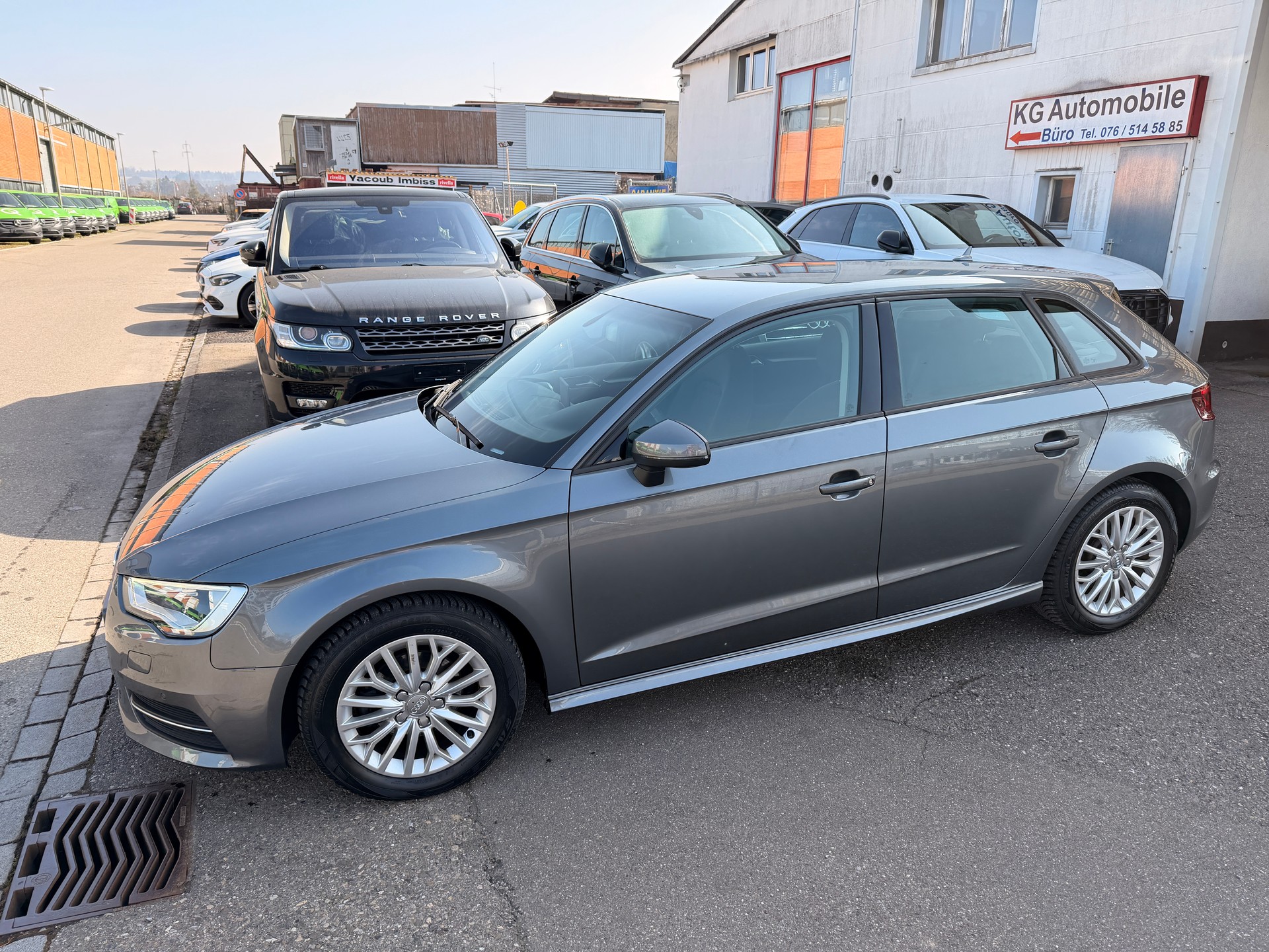 AUDI A3 Sportback 1.6 TDI Attraction-image-0