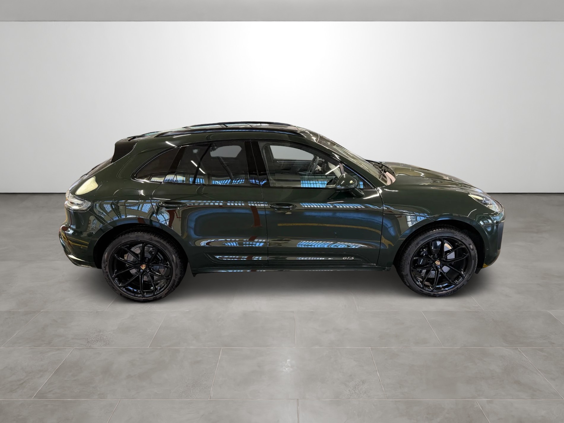 PORSCHE Macan GTS PDK-image-1