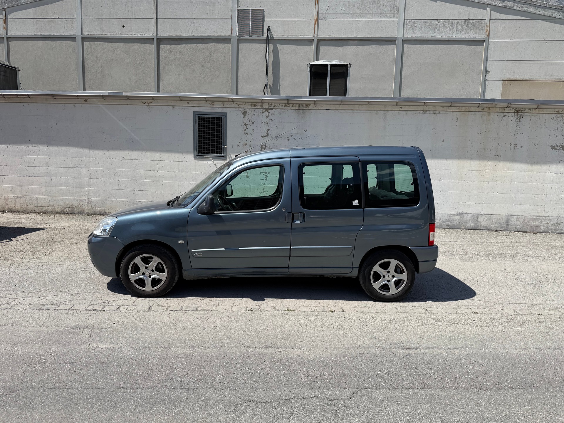 CITROEN Berlingo 1.6 HDi Multispace-image-1