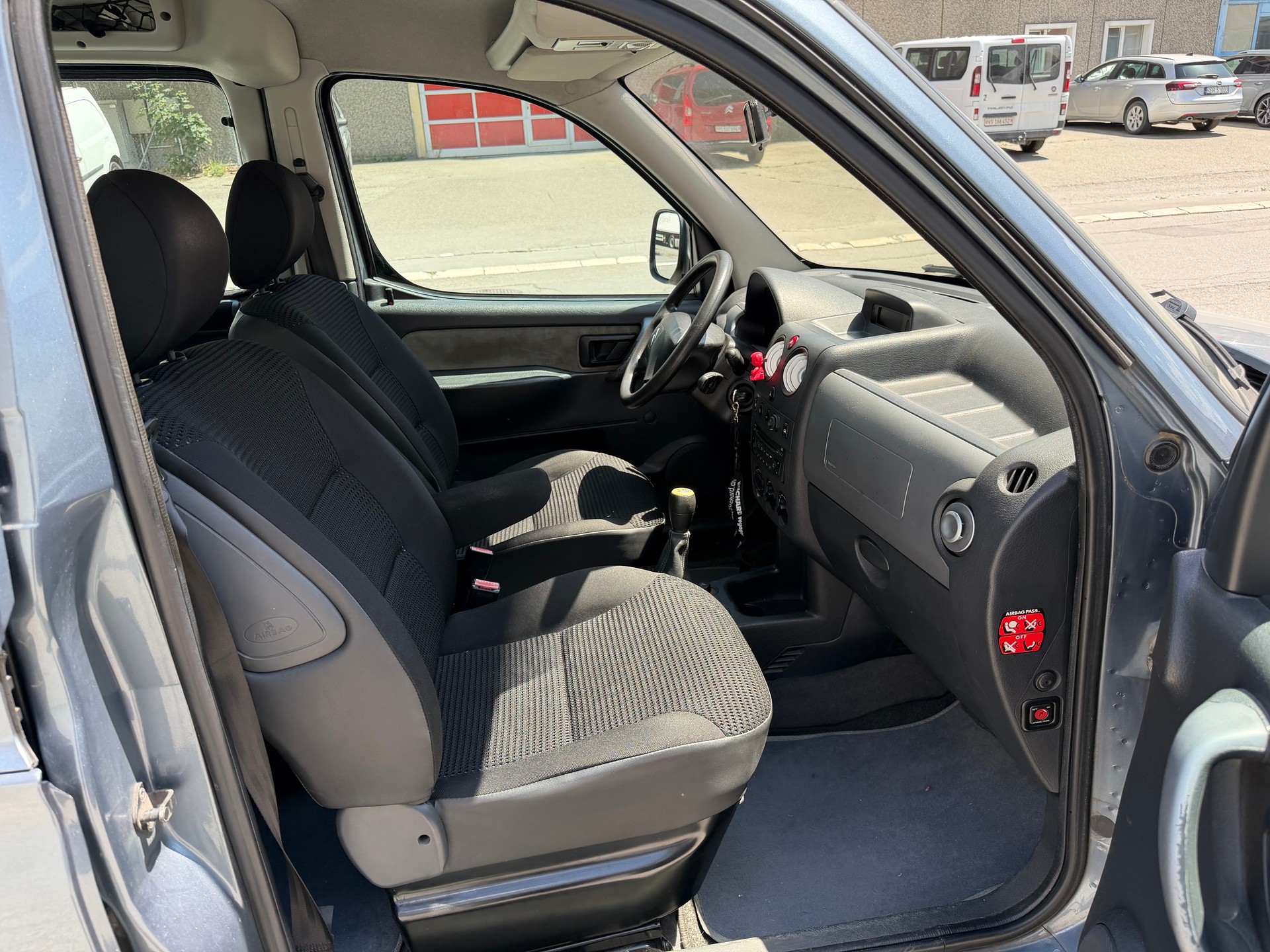 CITROEN Berlingo 1.6 HDi Multispace-image-4