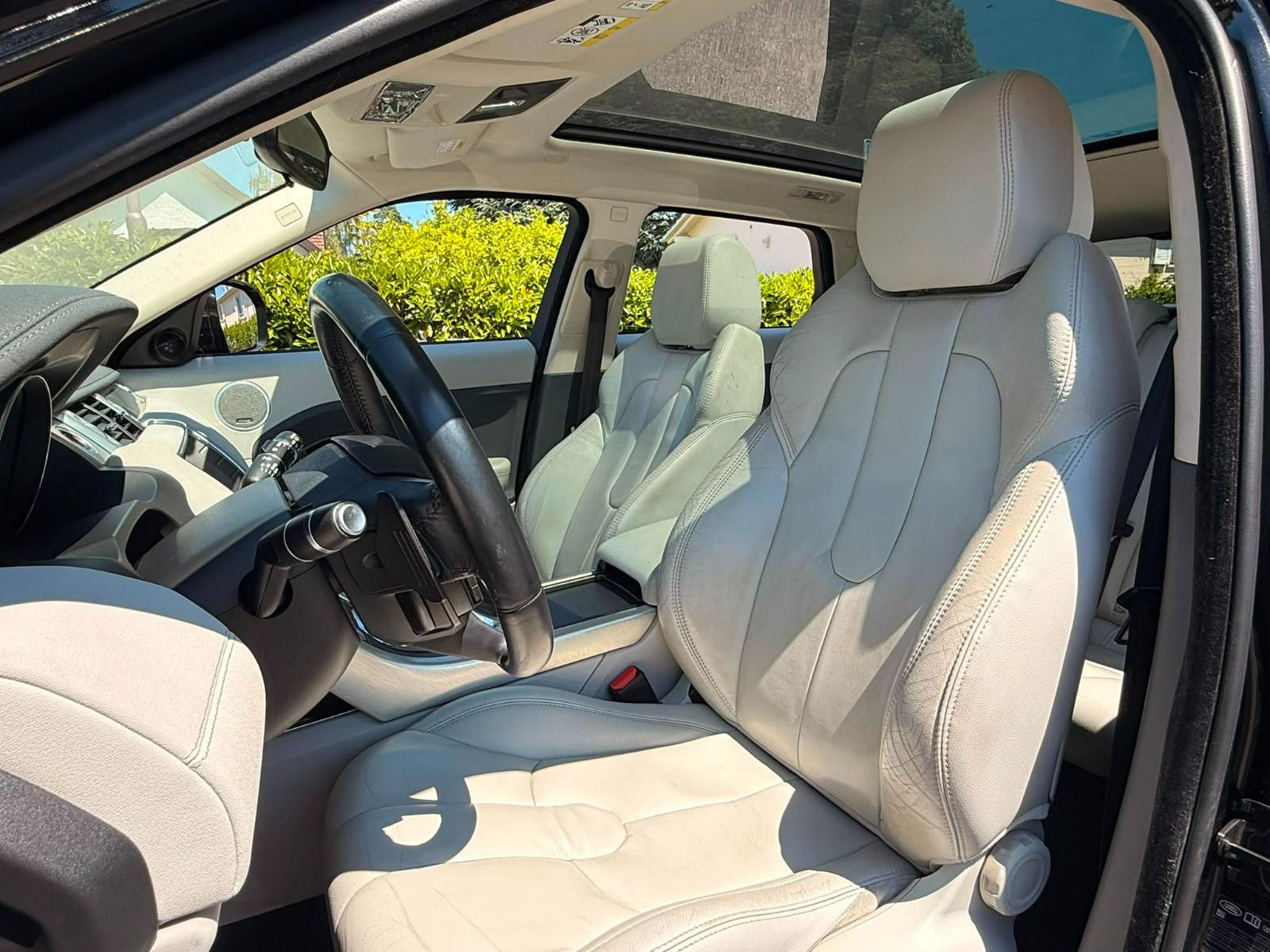 LAND ROVER Range Rover Evoque 2.2 TD4 Dynamic AT6-image-12