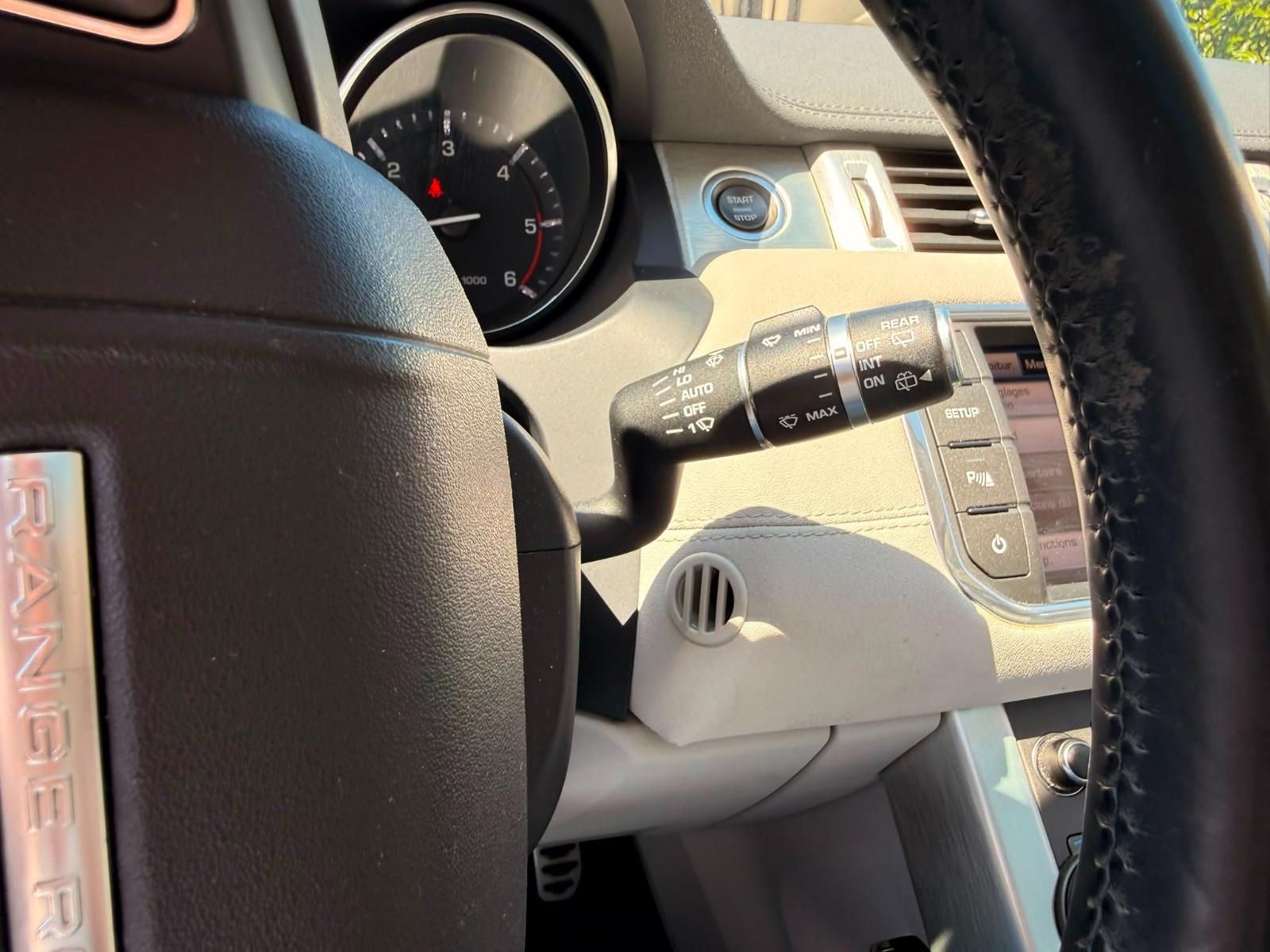 LAND ROVER Range Rover Evoque 2.2 TD4 Dynamic AT6-image-10