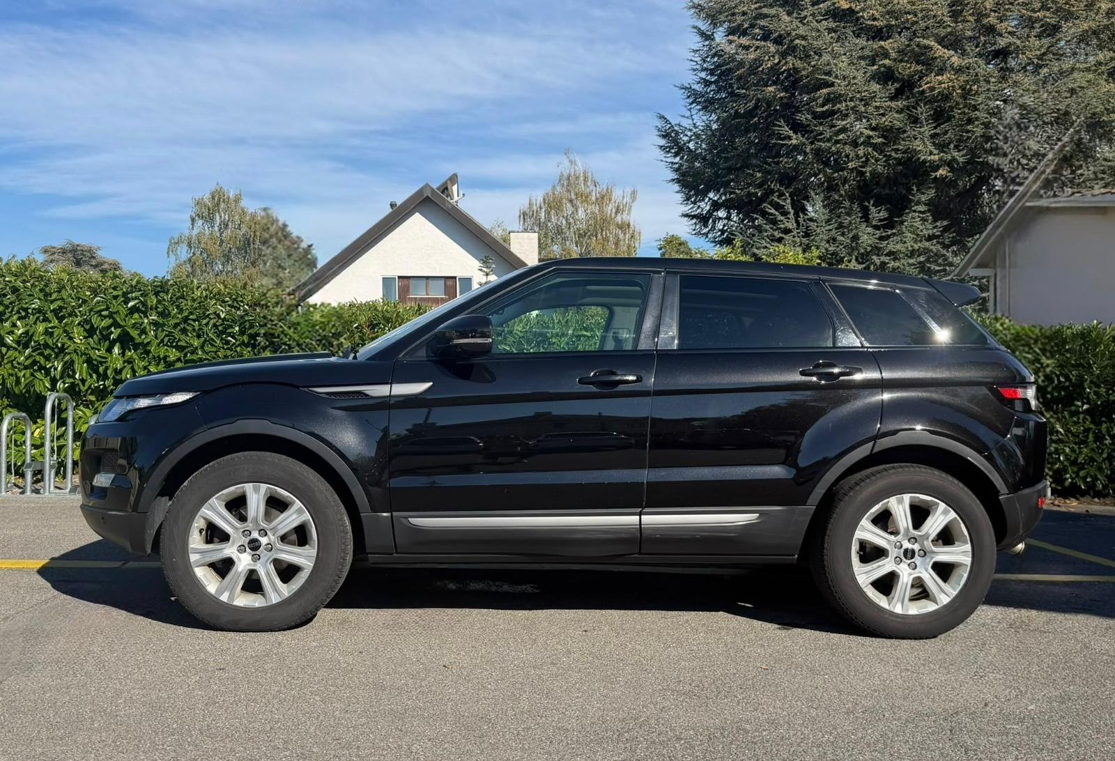 LAND ROVER Range Rover Evoque 2.2 TD4 Dynamic AT6-showroom-element-2