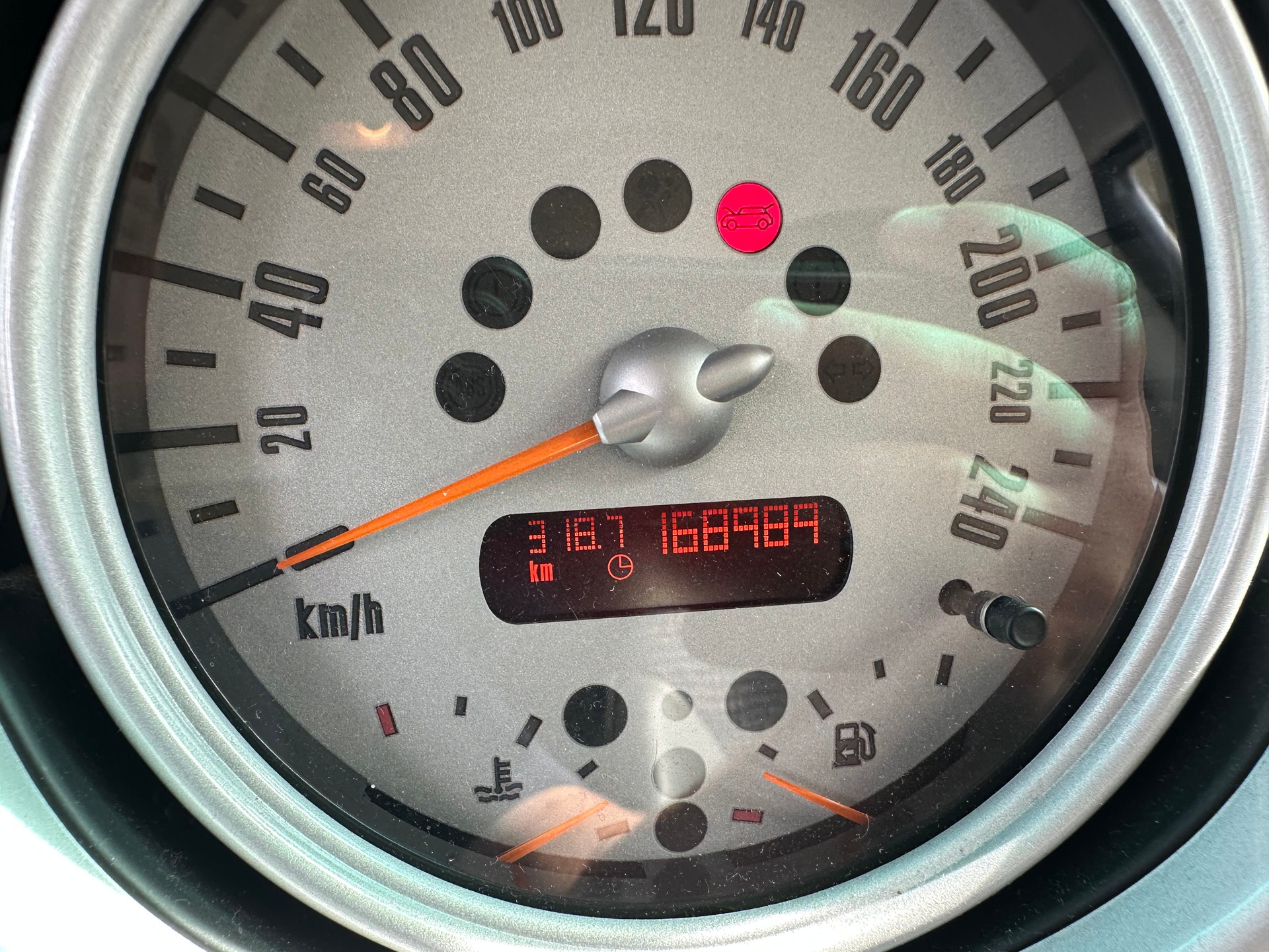 MINI Cooper-image-8