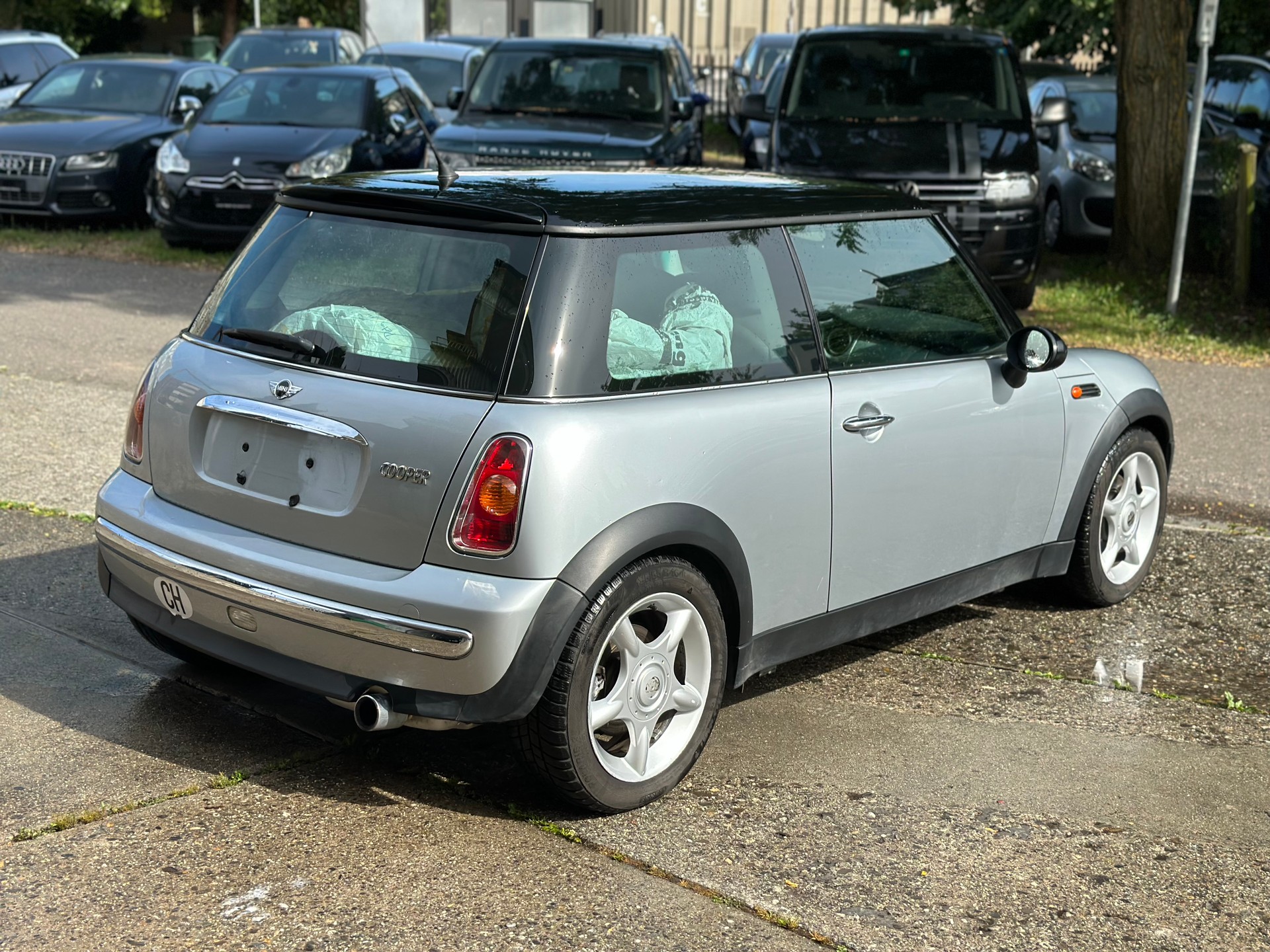 MINI Cooper-image-2