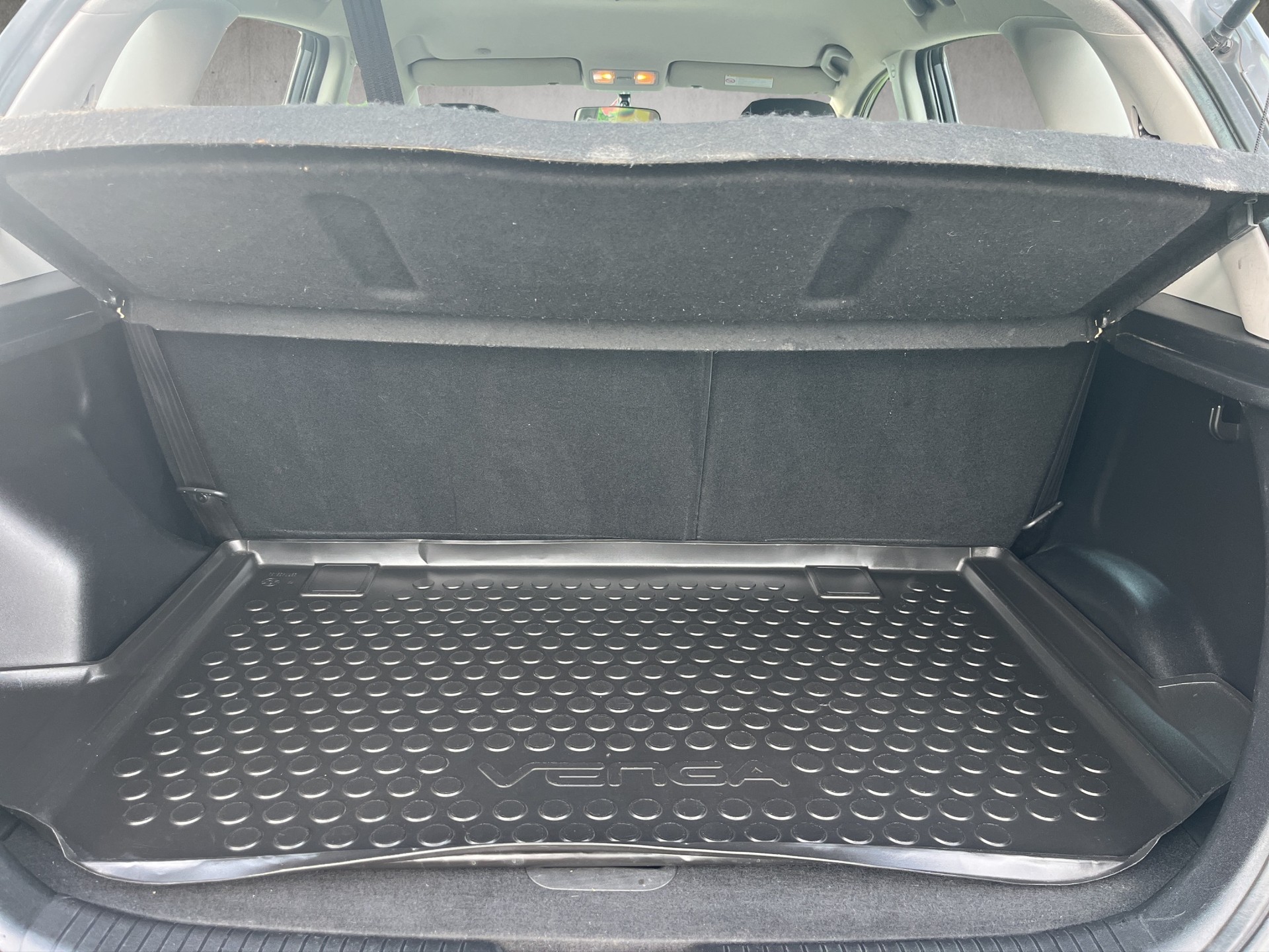 KIA Venga 1.6 CVVT Style Automatic-image-14