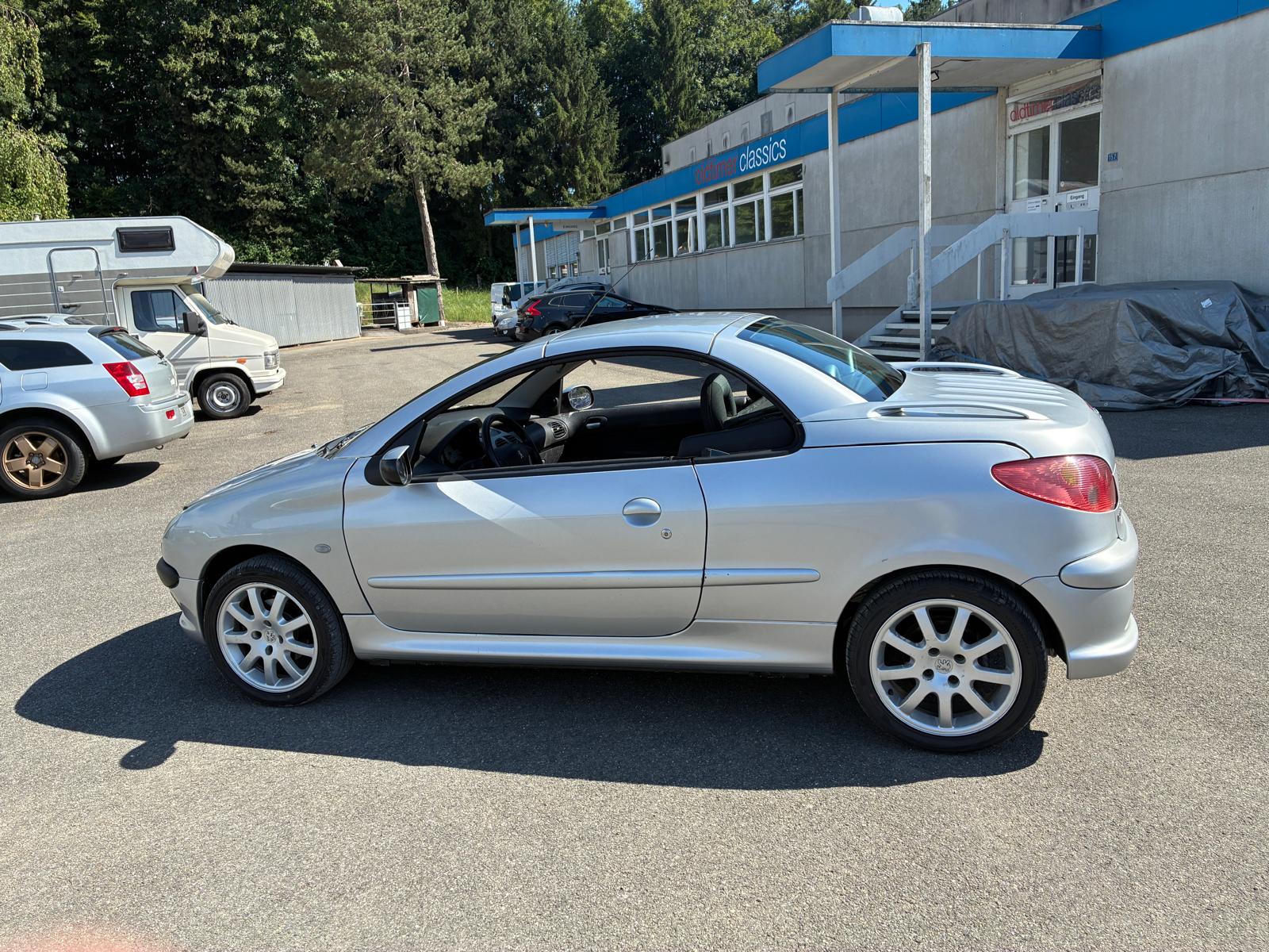 PEUGEOT 206 CC 1.6 16V Sport-image-1