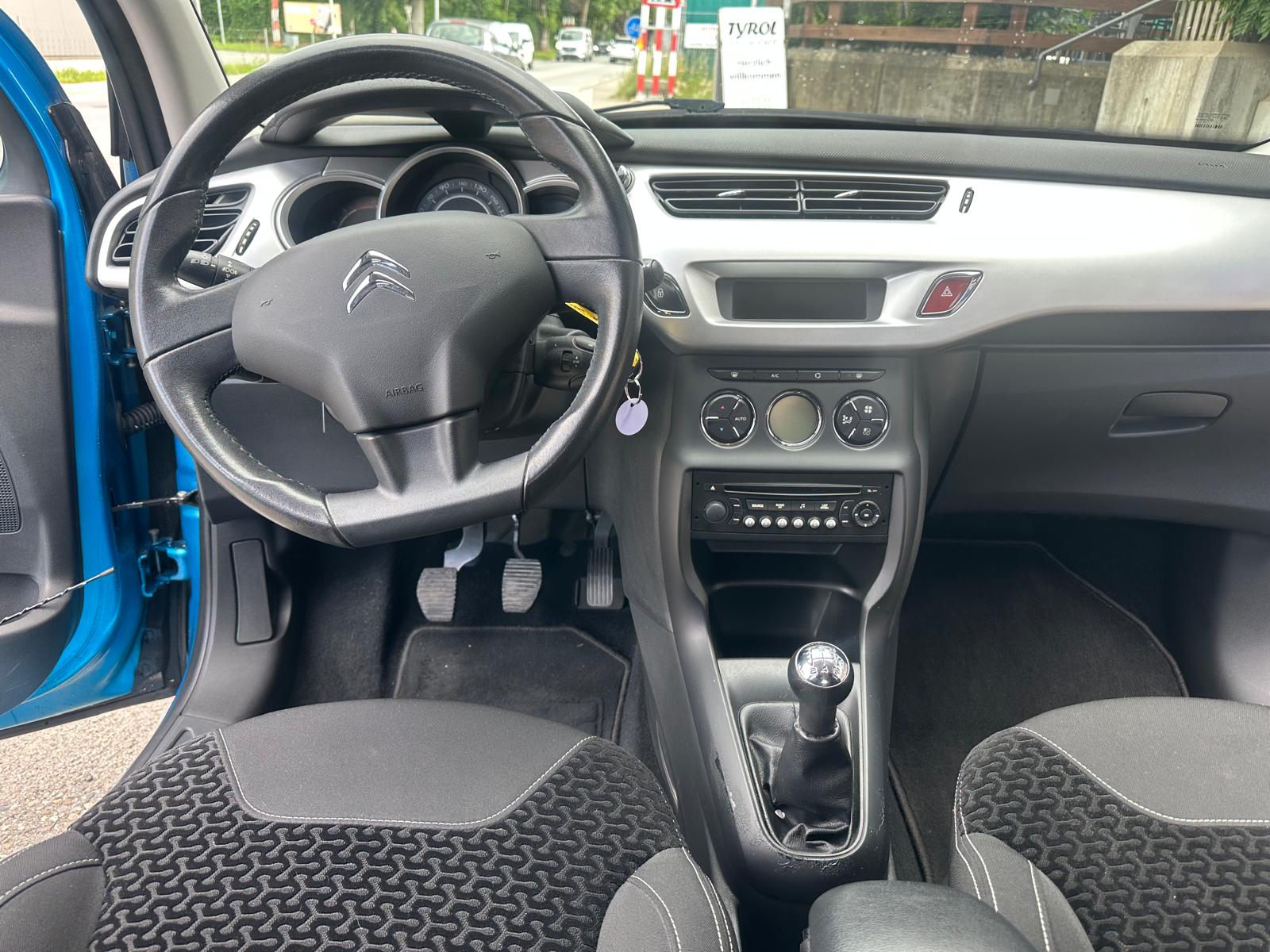CITROEN C3 1.6 16V HDi Chic 99g-image-7
