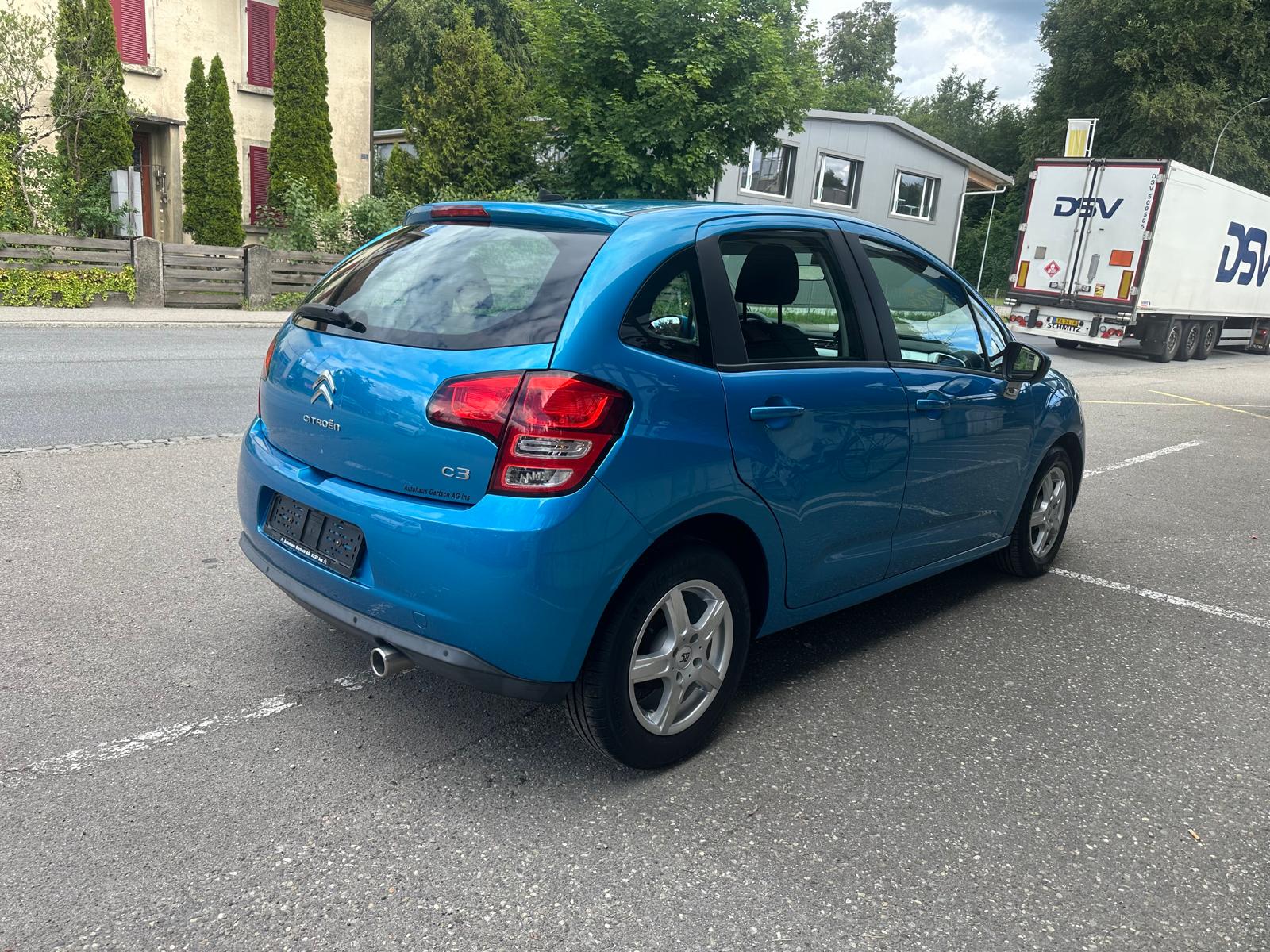 CITROEN C3 1.6 16V HDi Chic 99g-image-2