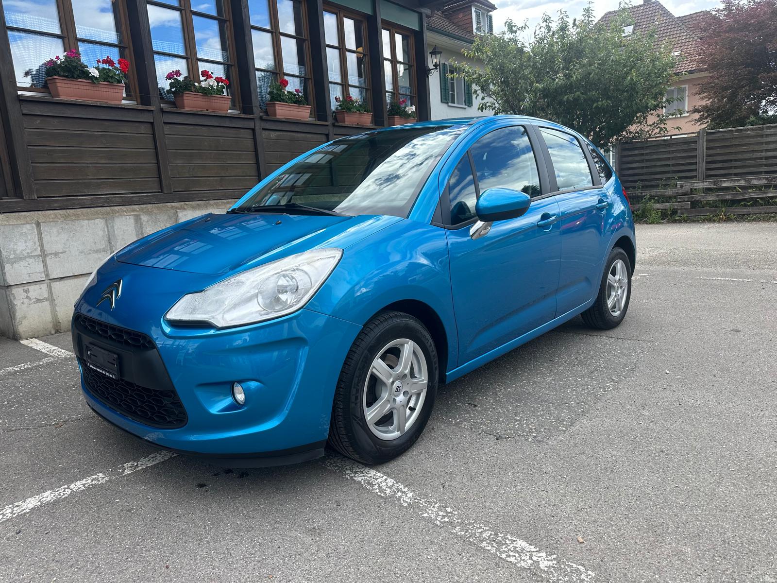 CITROEN C3 1.6 16V HDi Chic 99g-image-1
