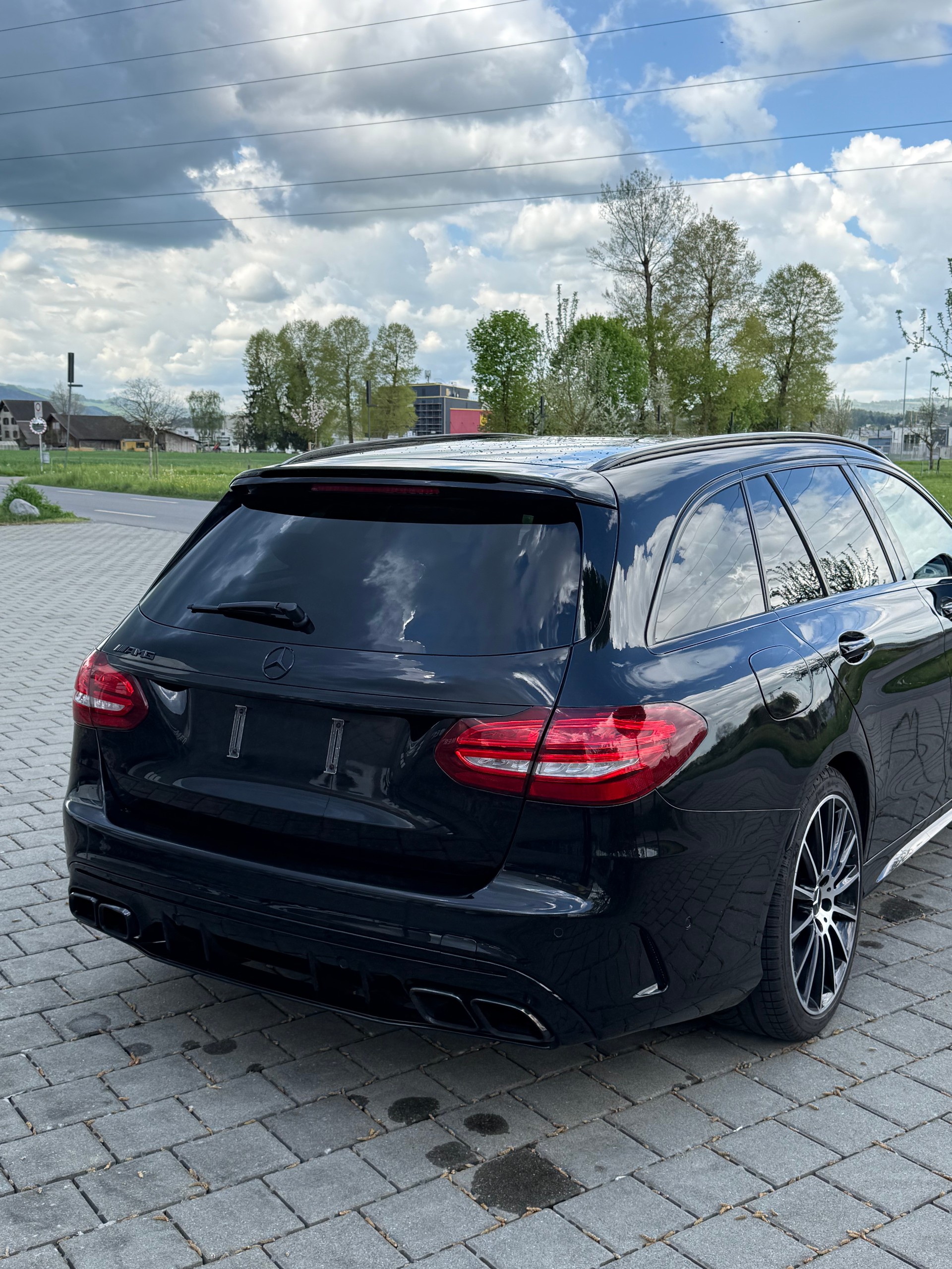 MERCEDES-BENZ C 43 AMG 4matic-image-0