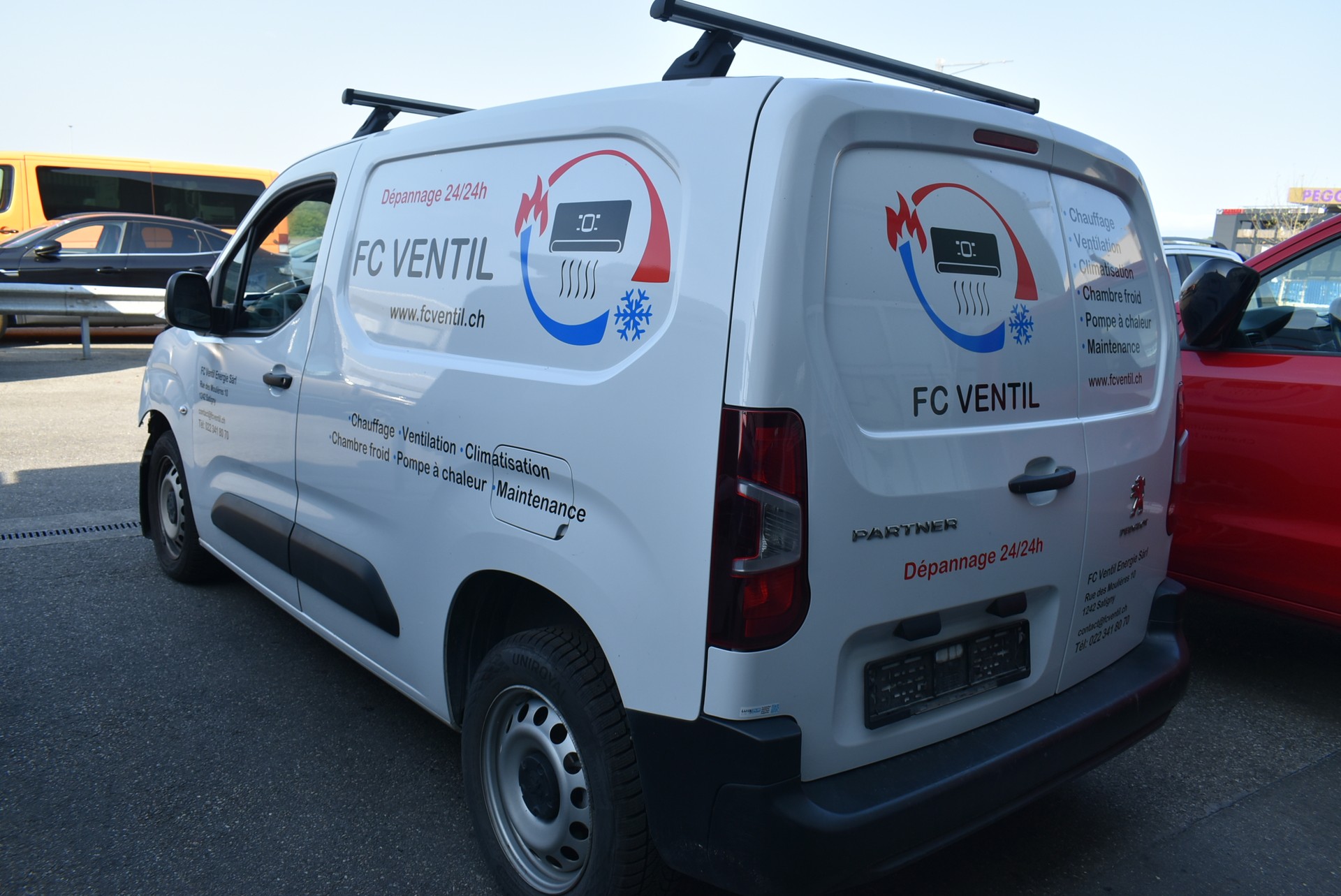 PEUGEOT Partner 1.5 Blue HDi s/s Premium 1000kg EAT8-image-8