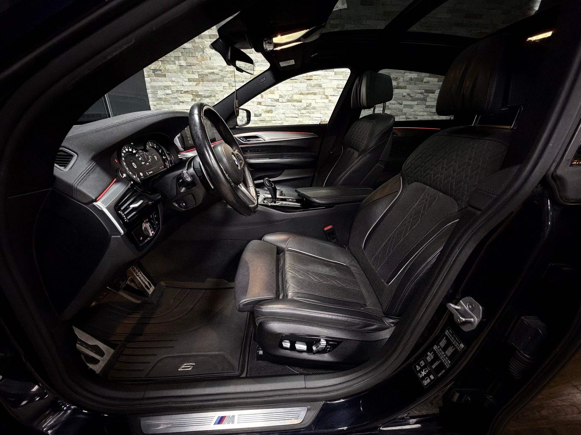 BMW 640i GT xDrive Steptronic-image-13