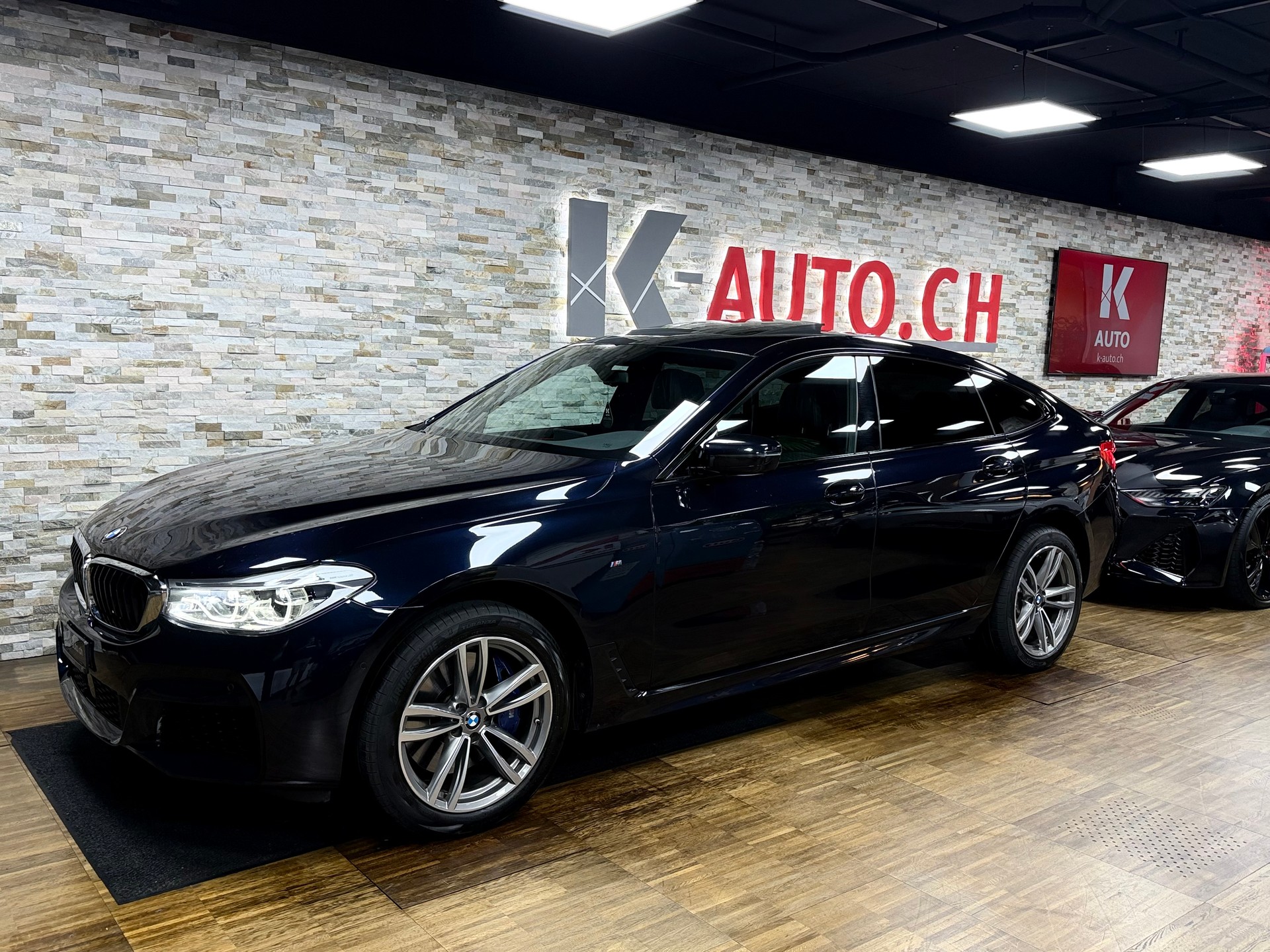 BMW 640i GT xDrive Steptronic-showroom-element-1
