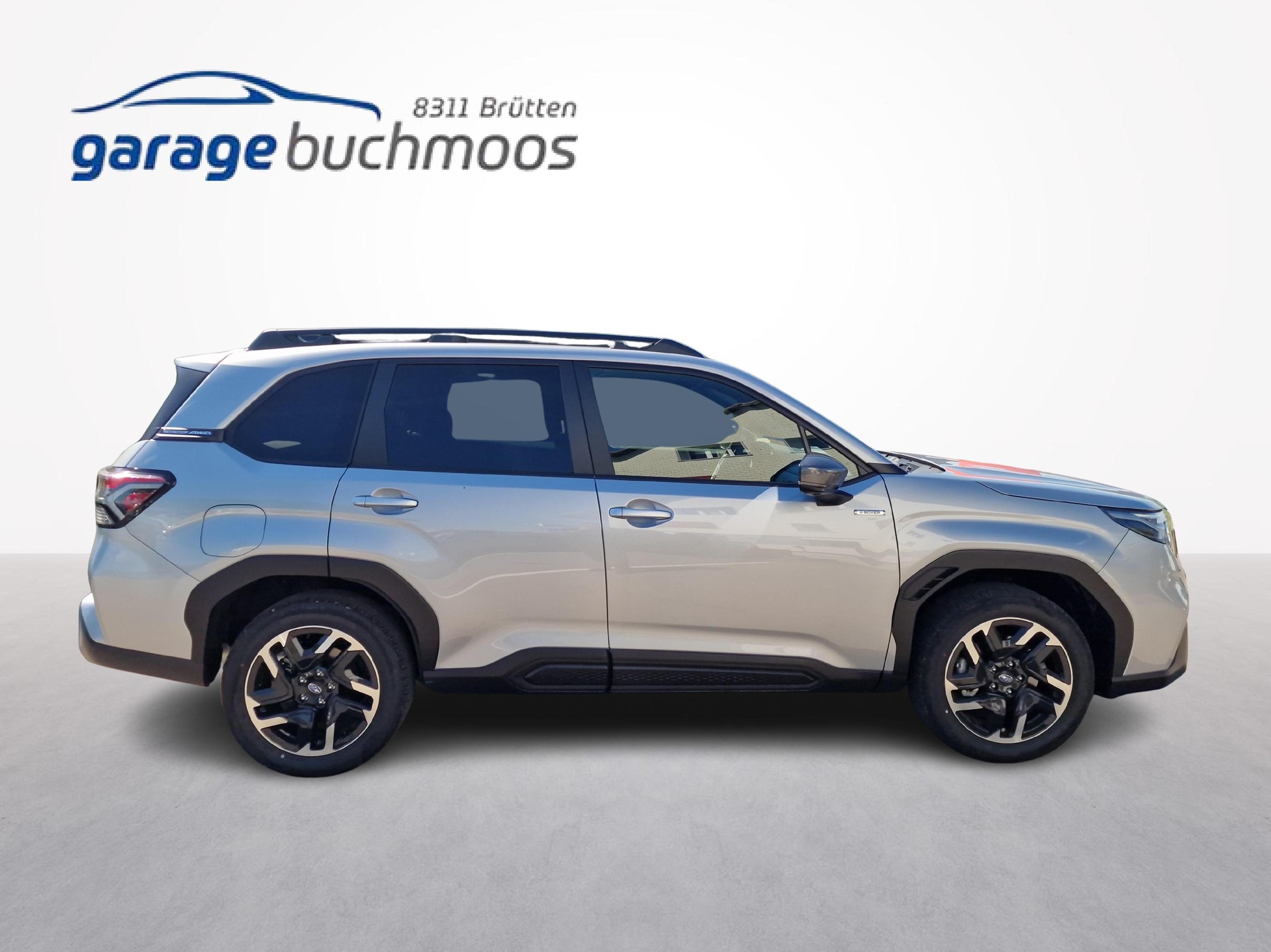 SUBARU Forester Station 2.0i e-Boxer Swiss Plus-image-5