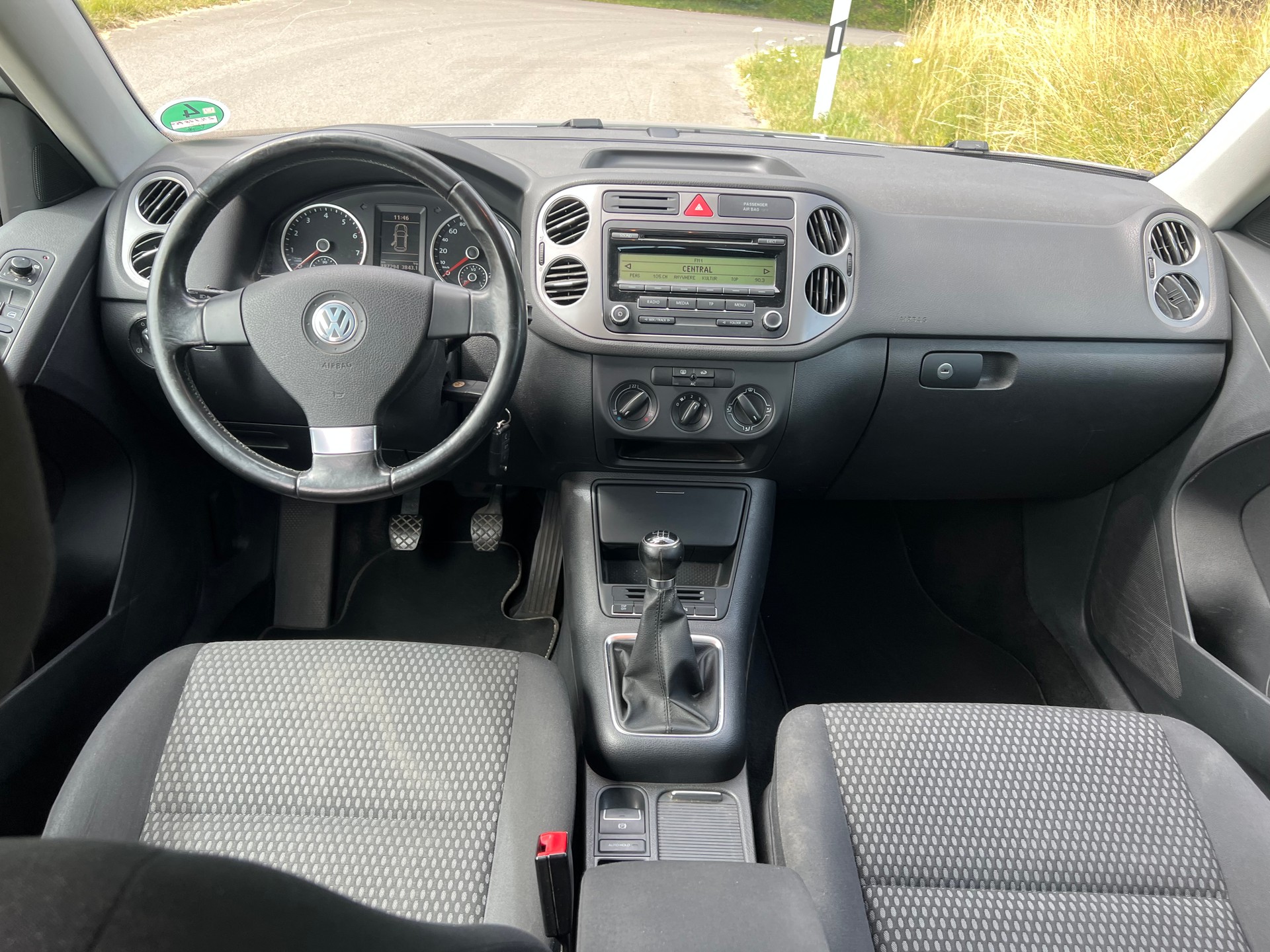 VW Tiguan 1.4 TSI Trend&Fun-image-10