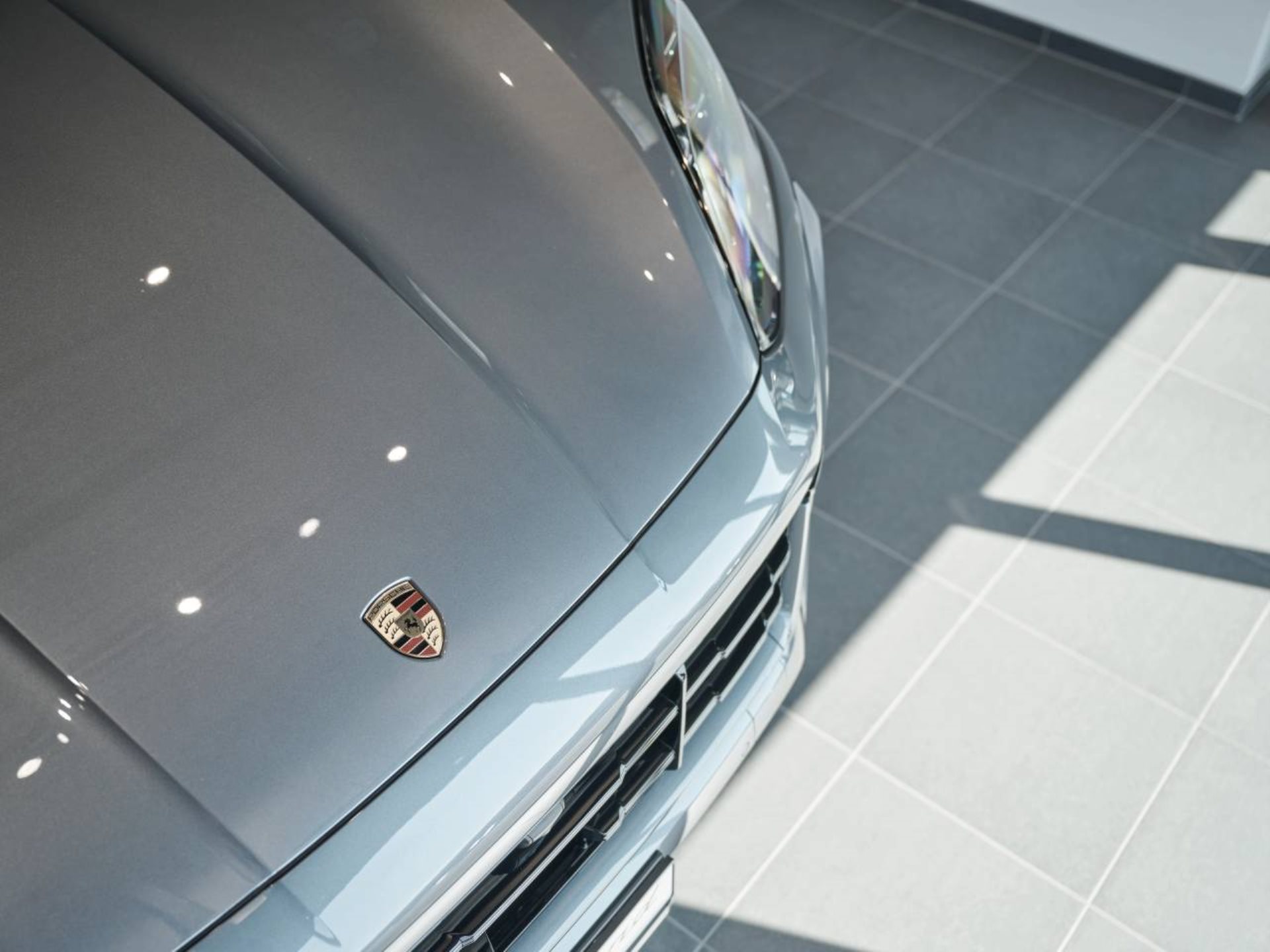 PORSCHE Cayenne E-Hybrid Coupé Black Edition-image-24