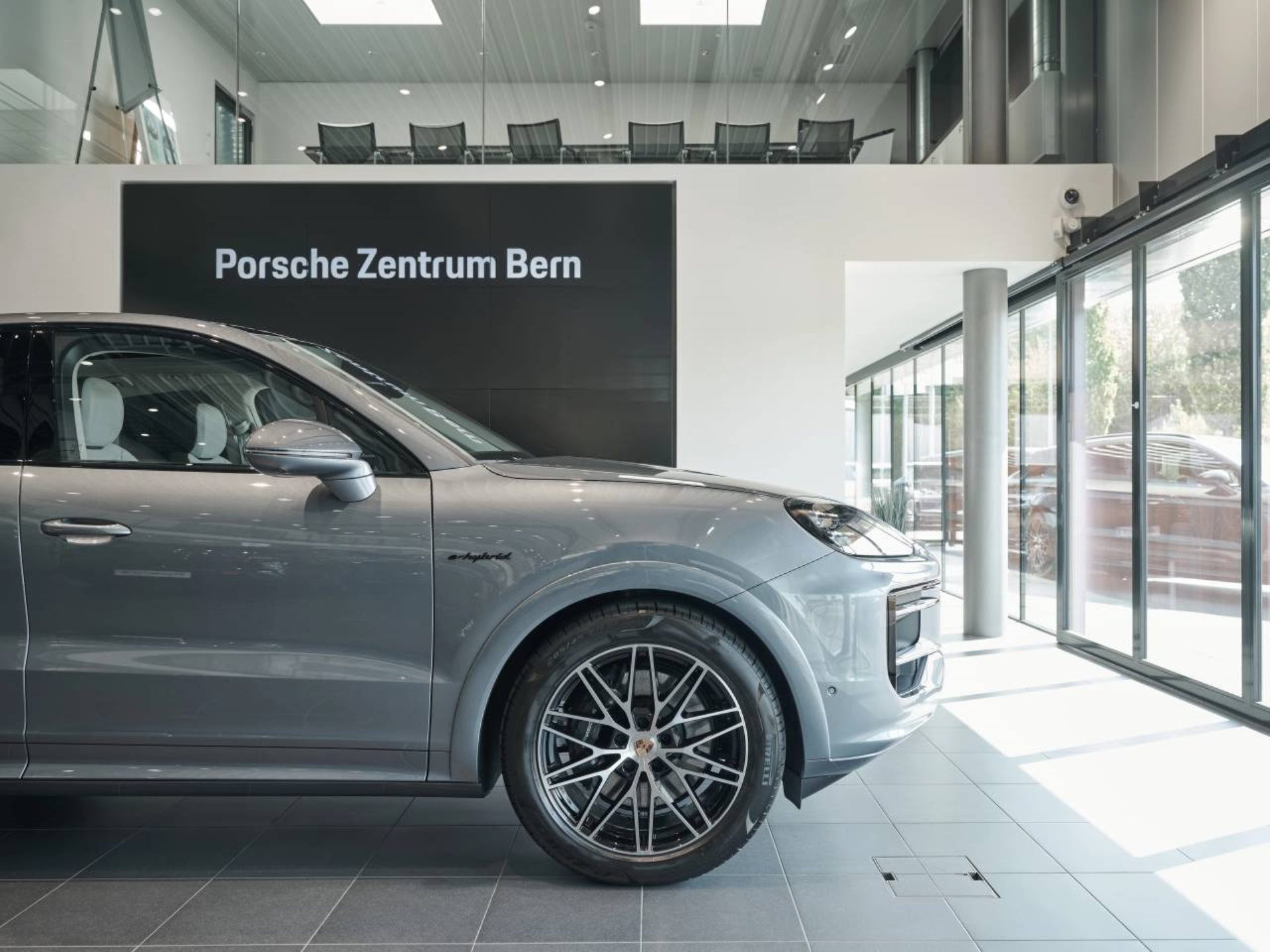 PORSCHE Cayenne E-Hybrid Coupé Black Edition-image-10
