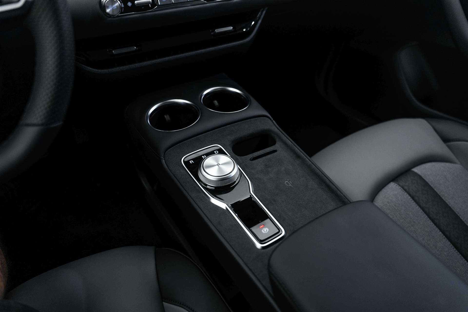 MG 4 EV 64kWh Premium Facelift Automat-image-20