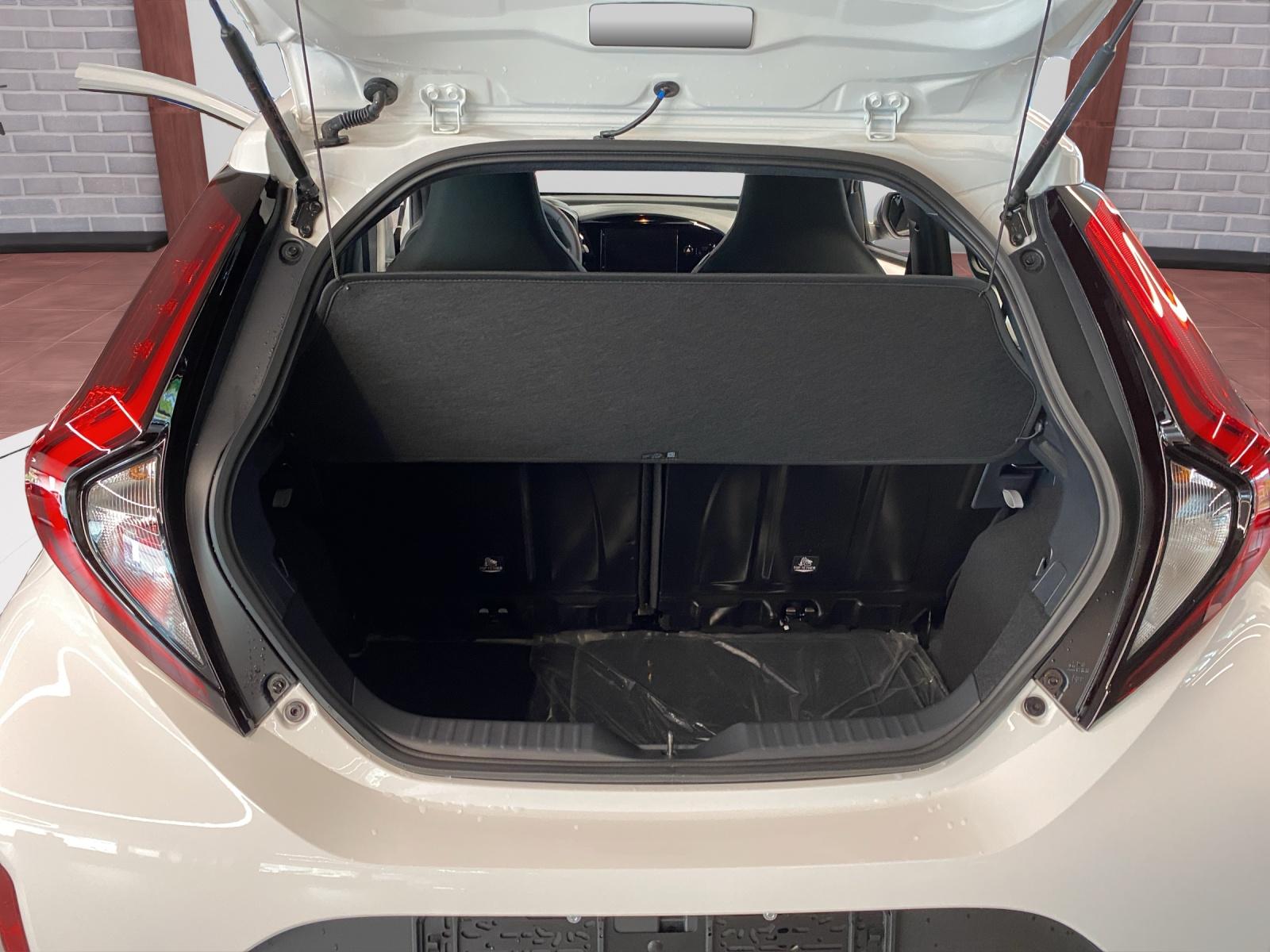 TOYOTA Aygo X 1.5 VVT-i HSD Comfort-image-10
